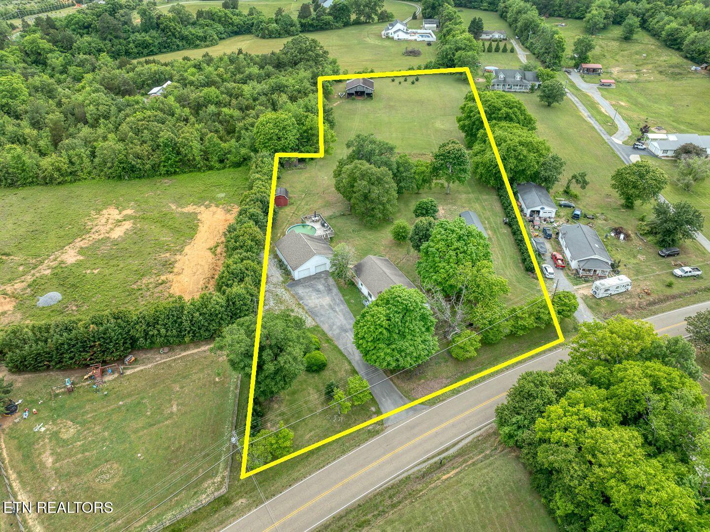 1533 Middlesettlements Rd