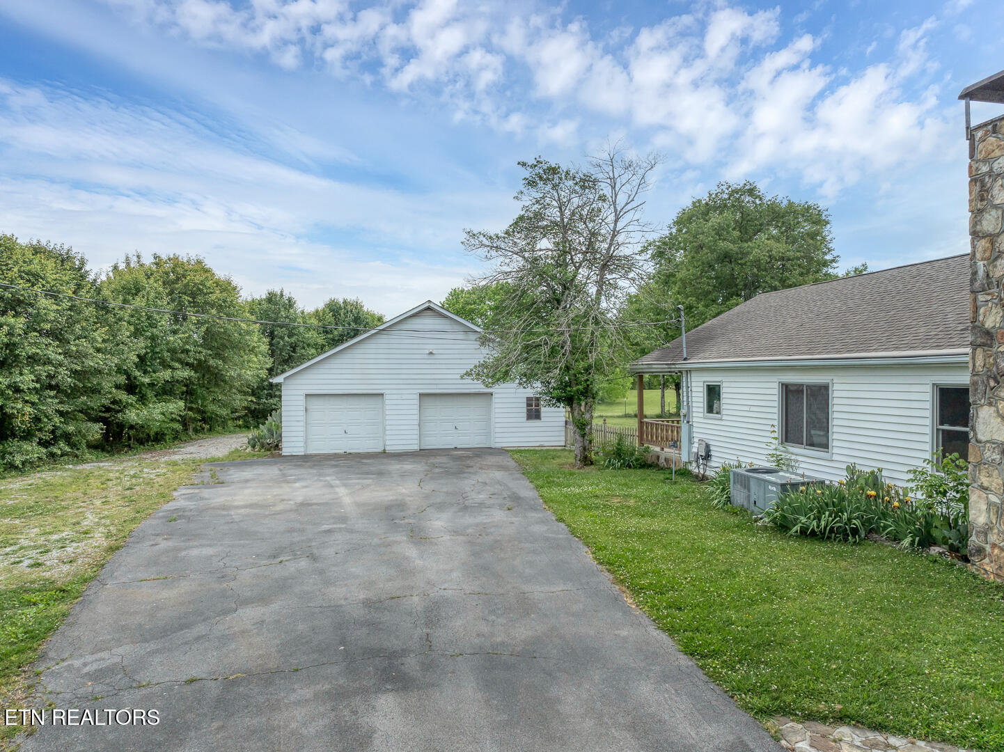 1533 Middlesettlements Rd
