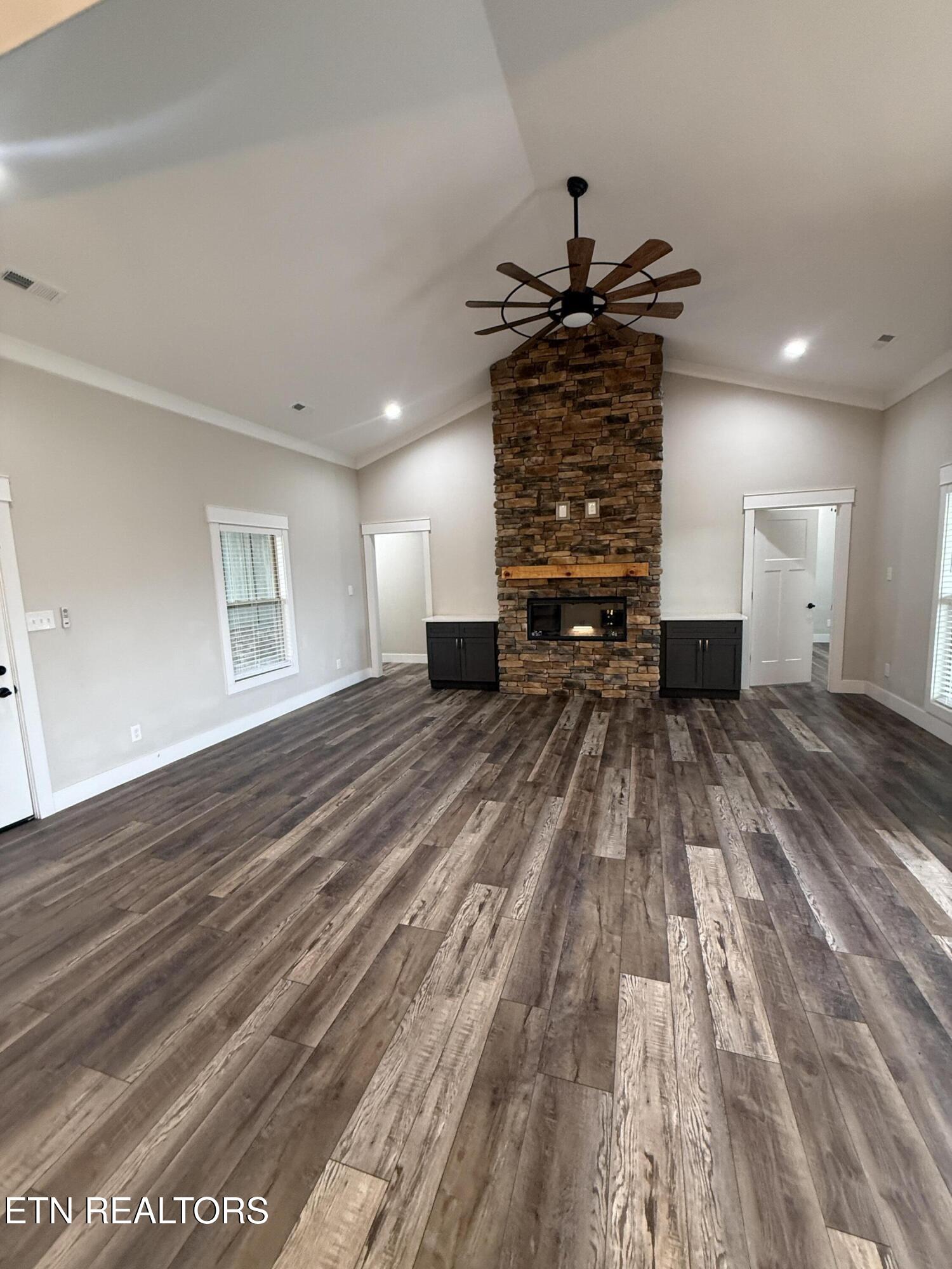 849 Pinebrooke Drive