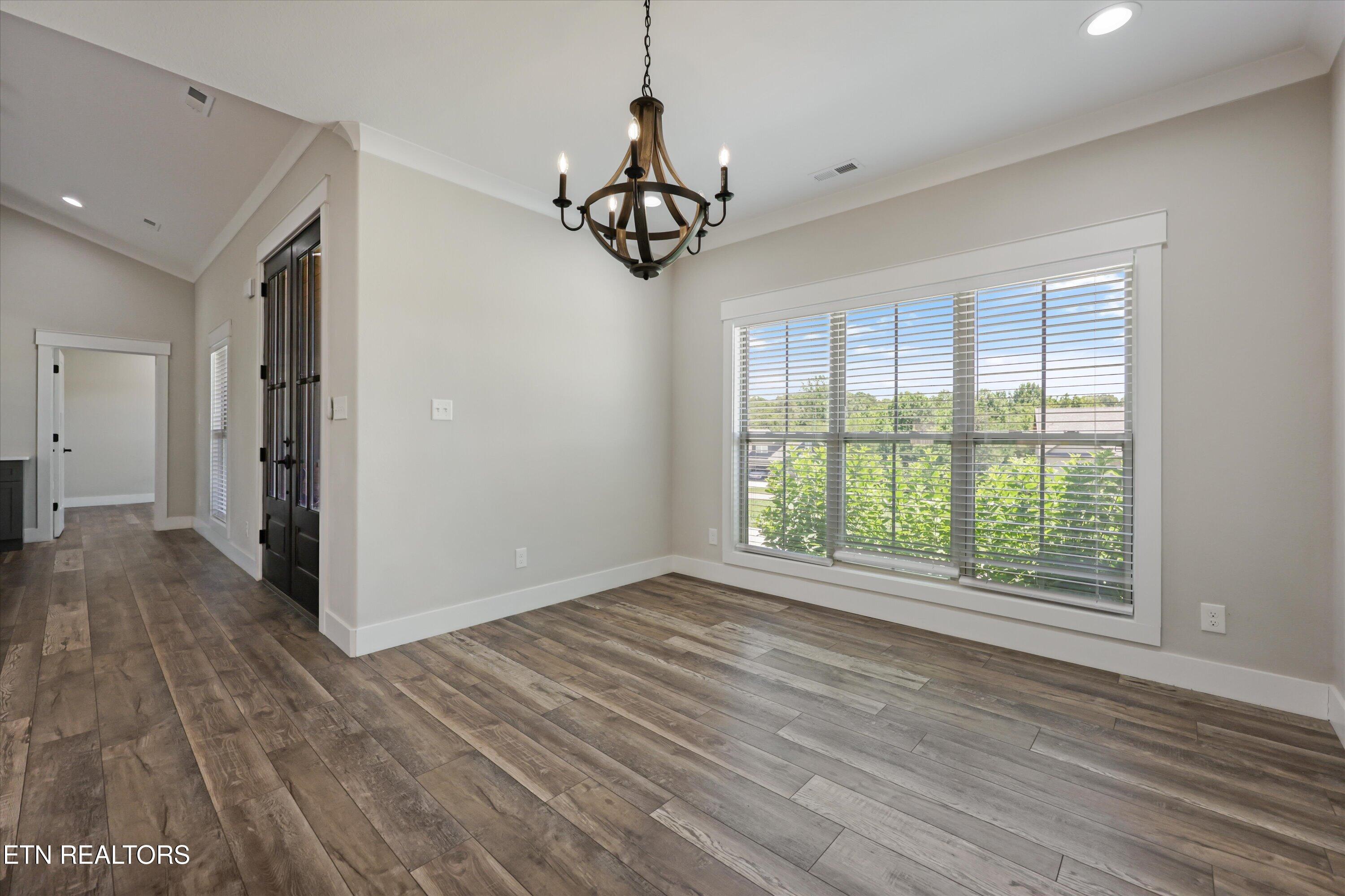 849 Pinebrooke Drive