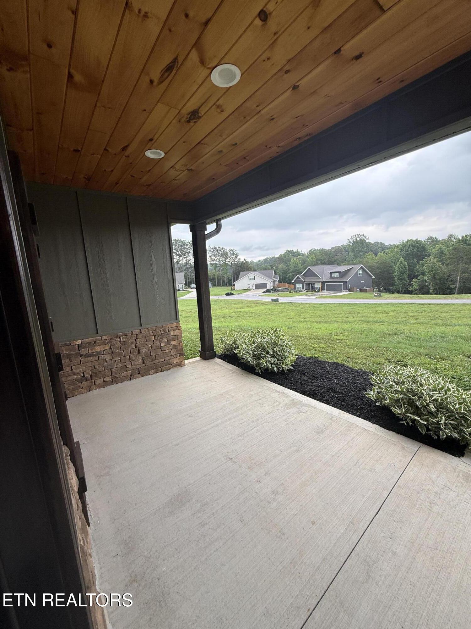 849 Pinebrooke Drive