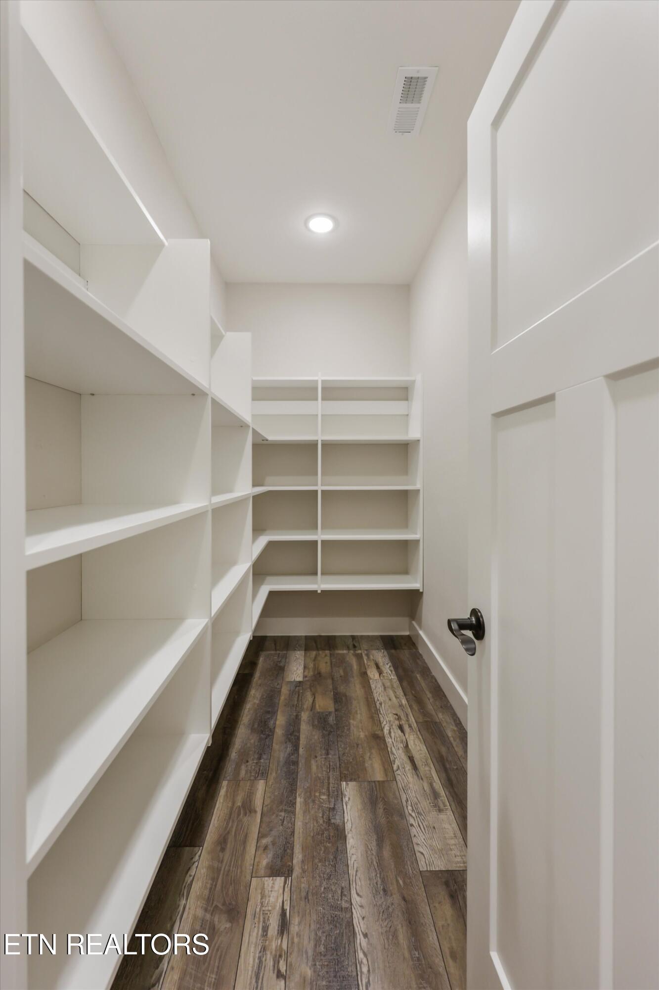 849 Pinebrooke Drive