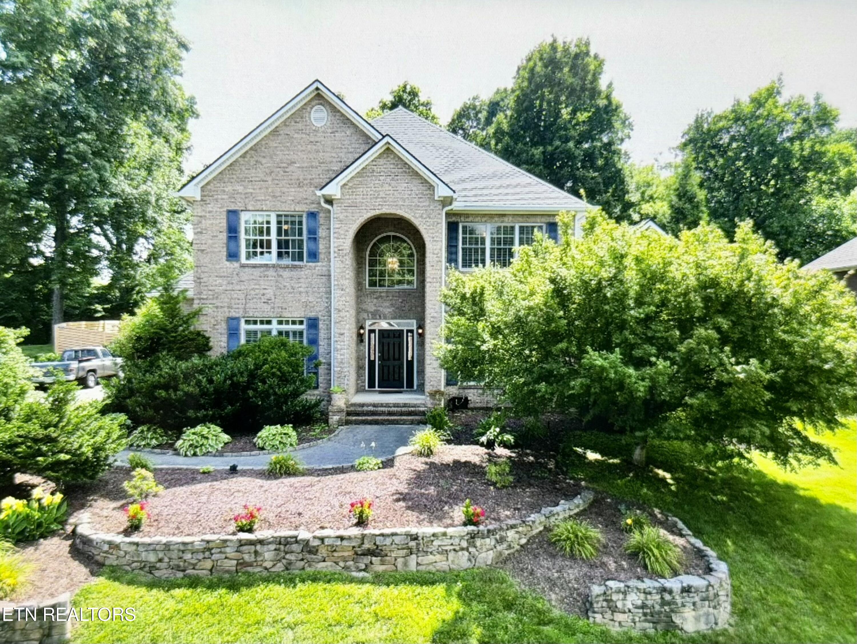 607 Valley Hill Lane