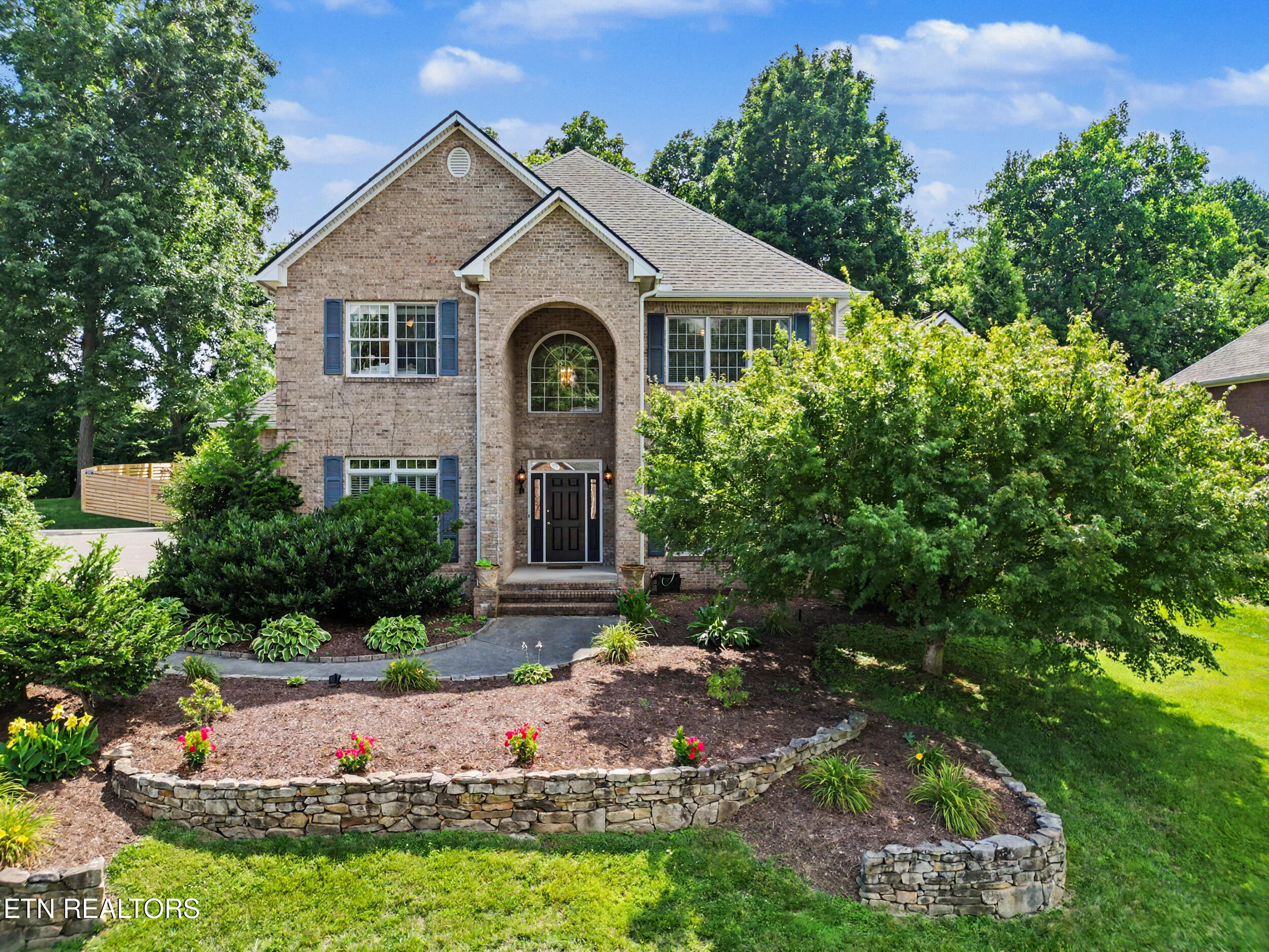 607 Valley Hill Lane