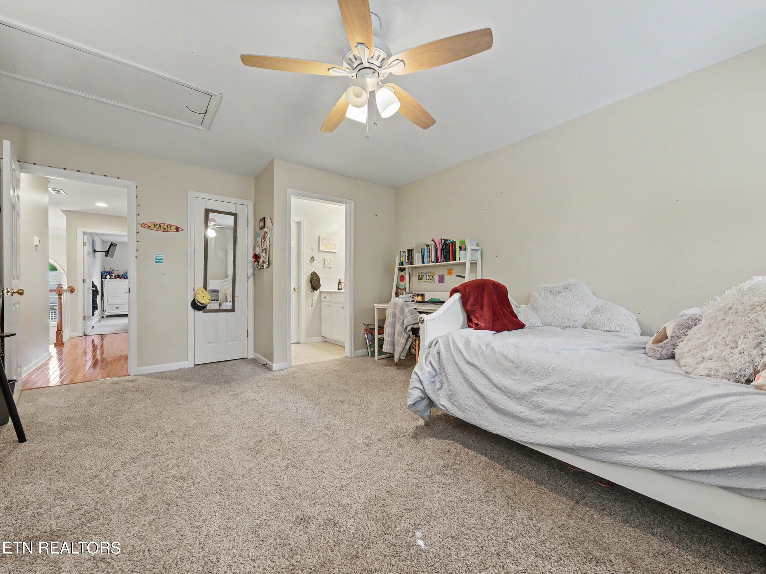 607 Valley Hill Lane