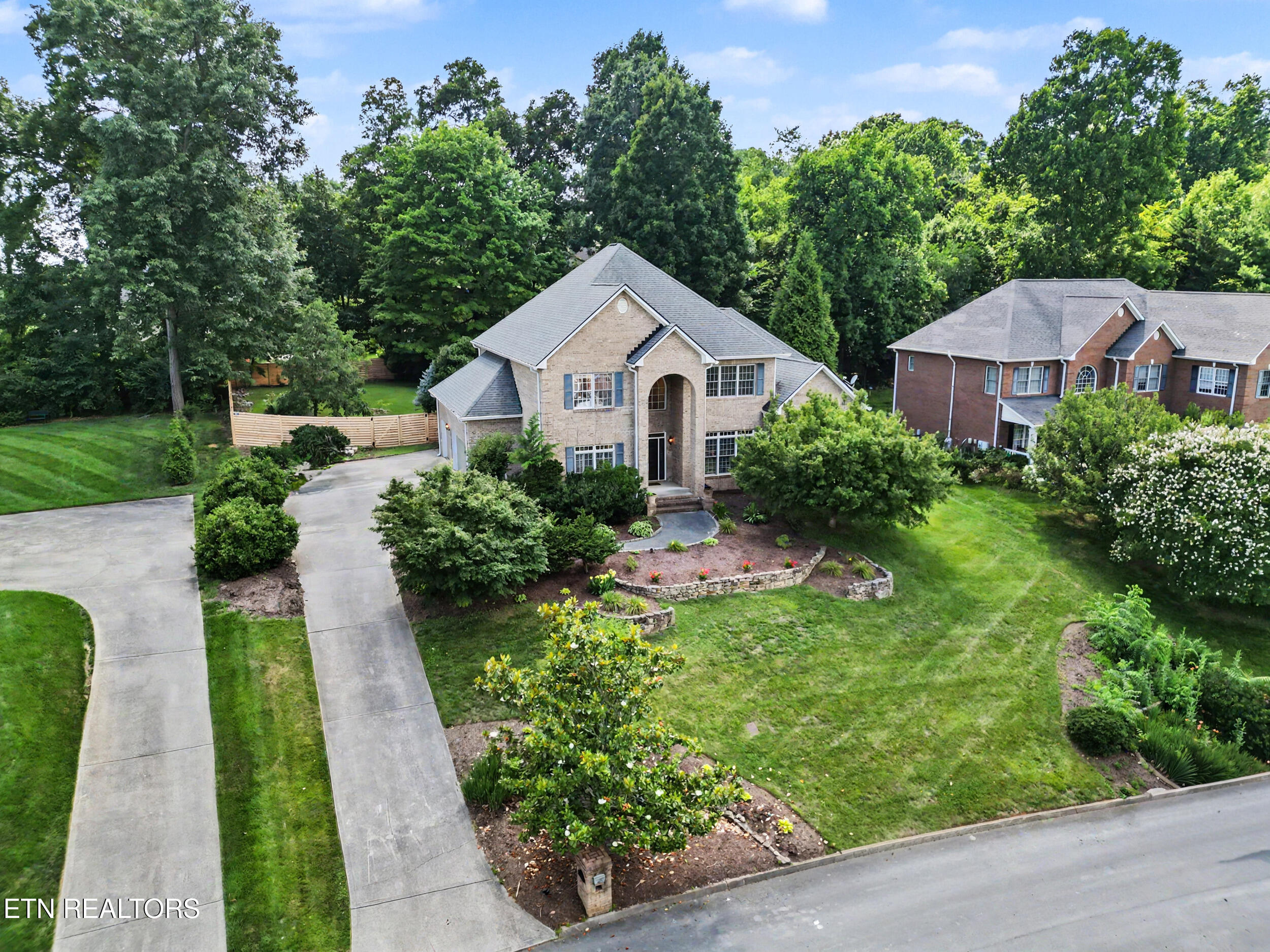 607 Valley Hill Lane