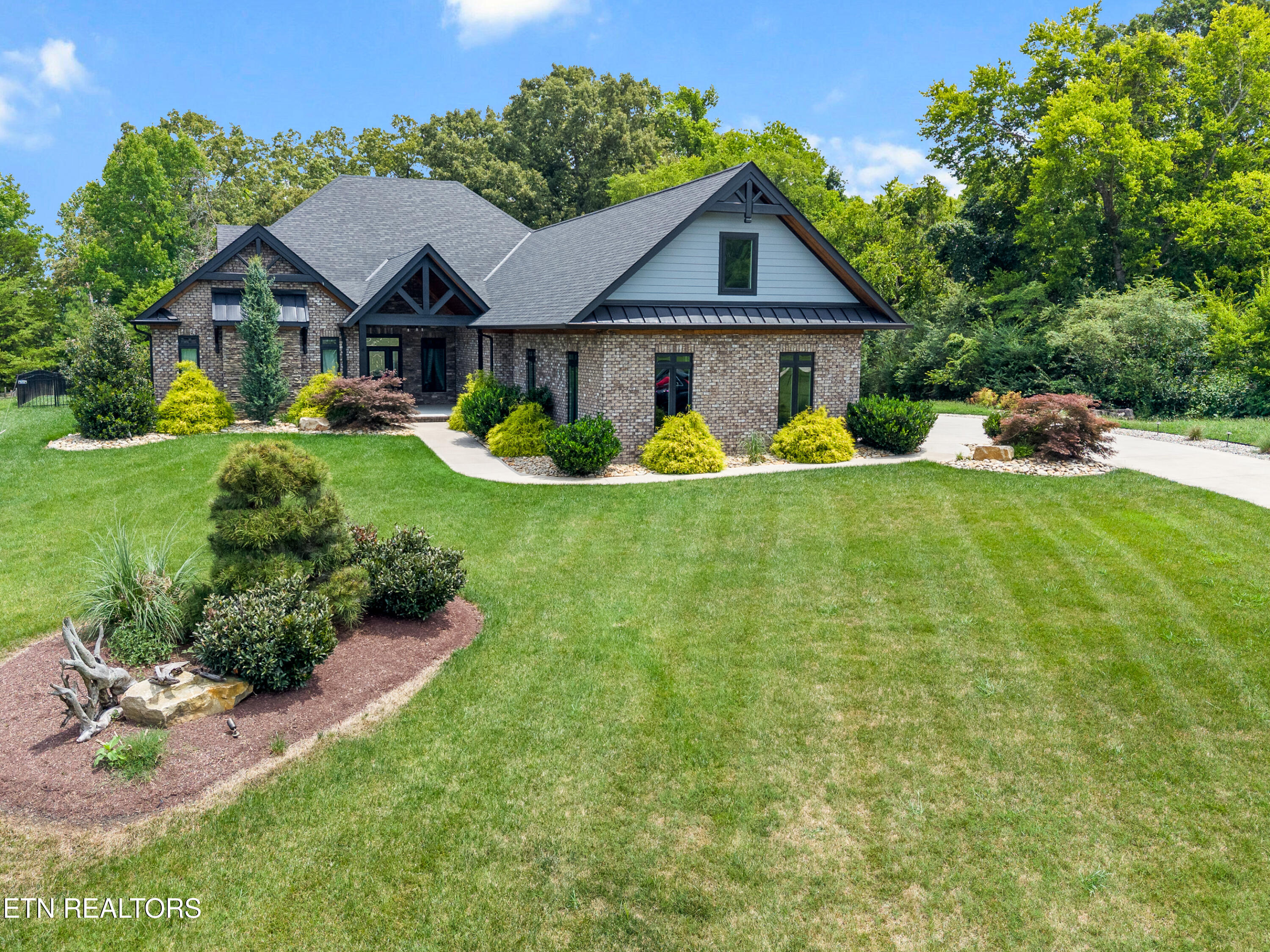 3223 Lowes Landing