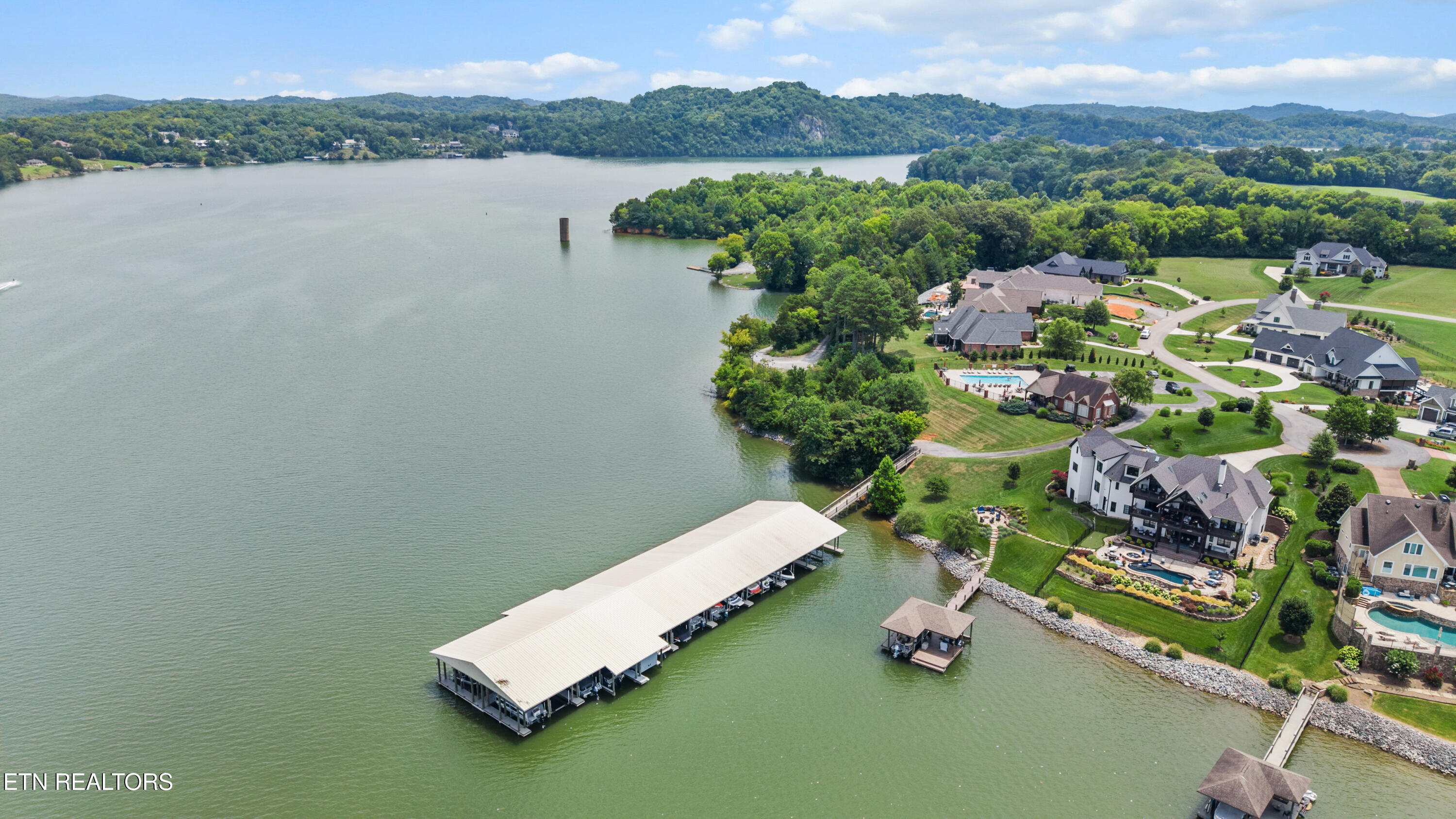 3223 Lowes Landing