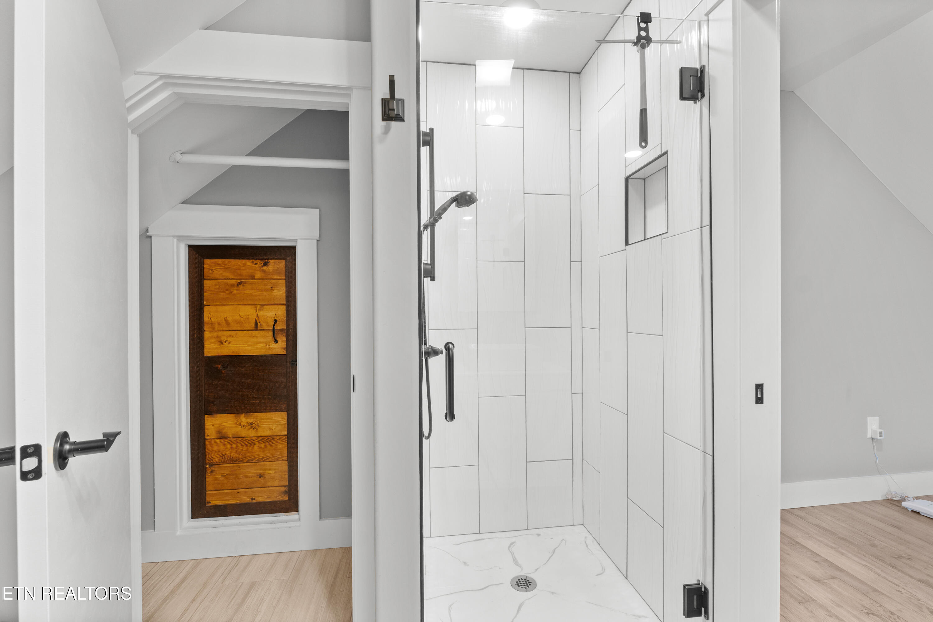 3223 Lowes Landing
