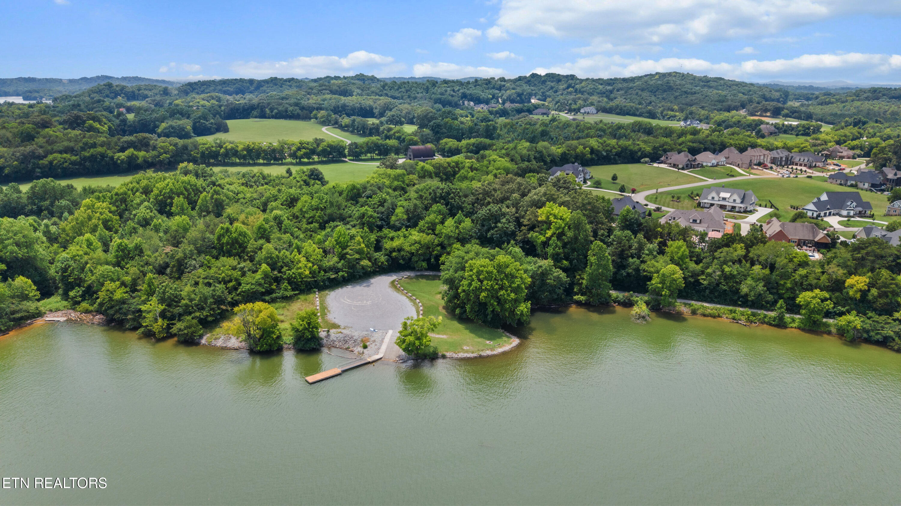 3223 Lowes Landing