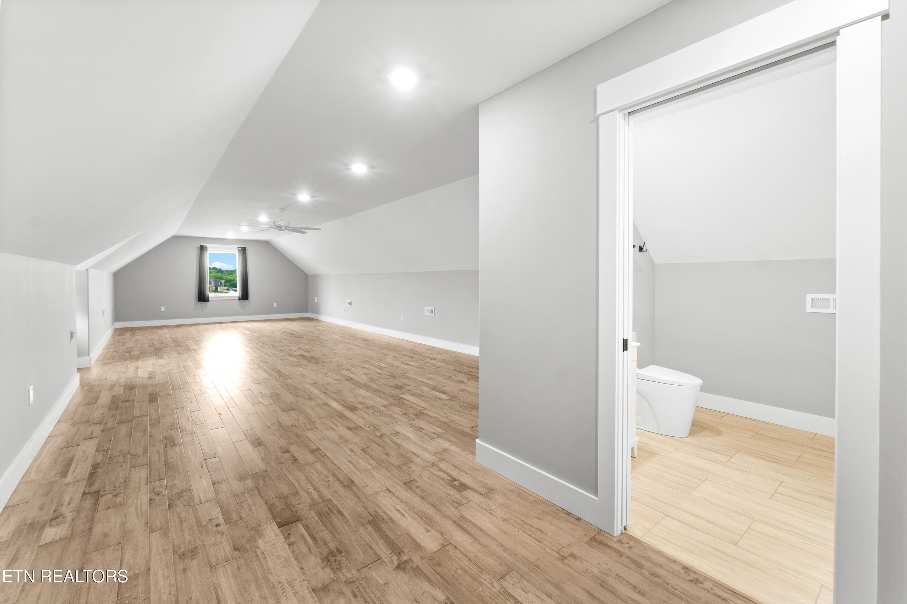 3223 Lowes Landing