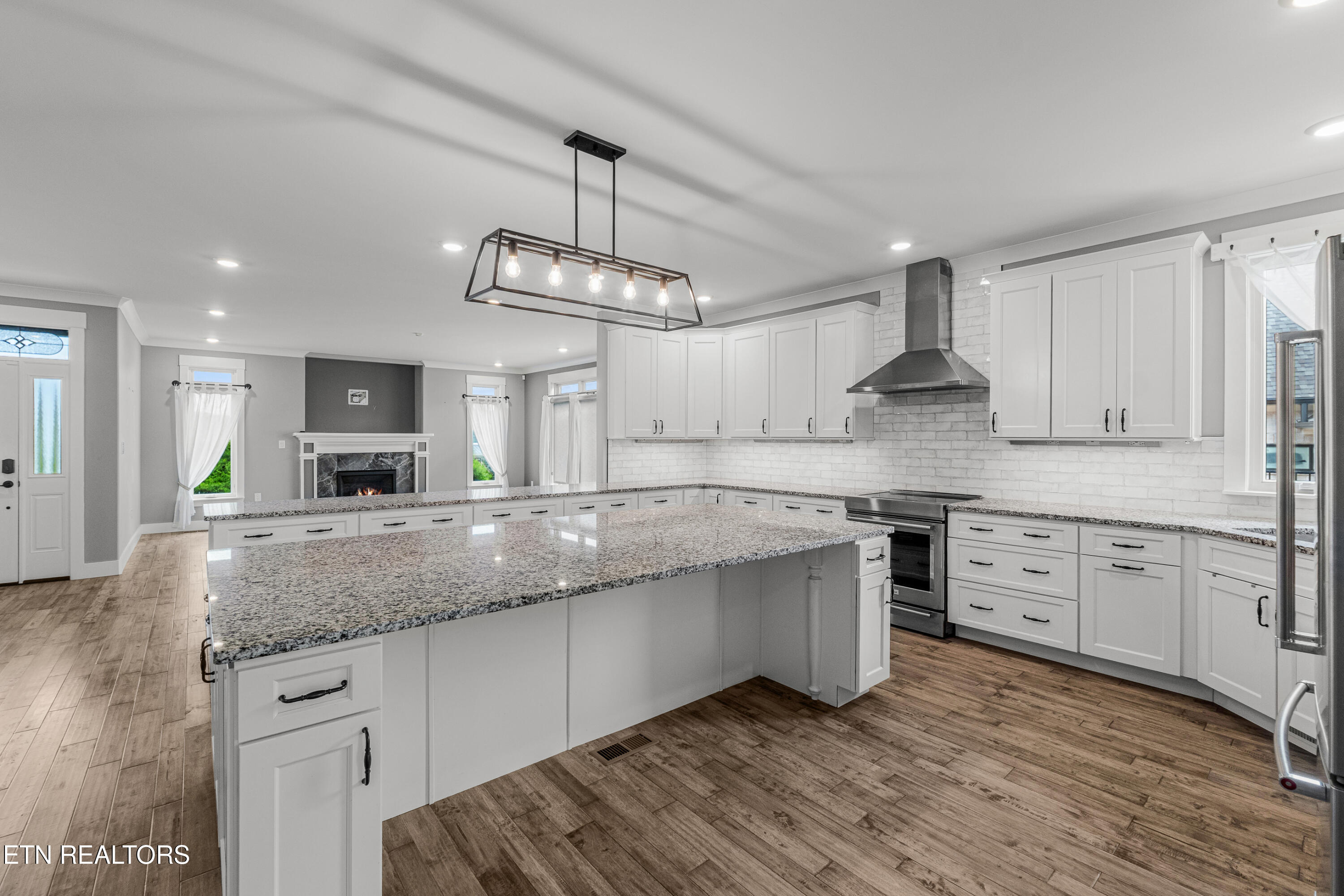 3223 Lowes Landing