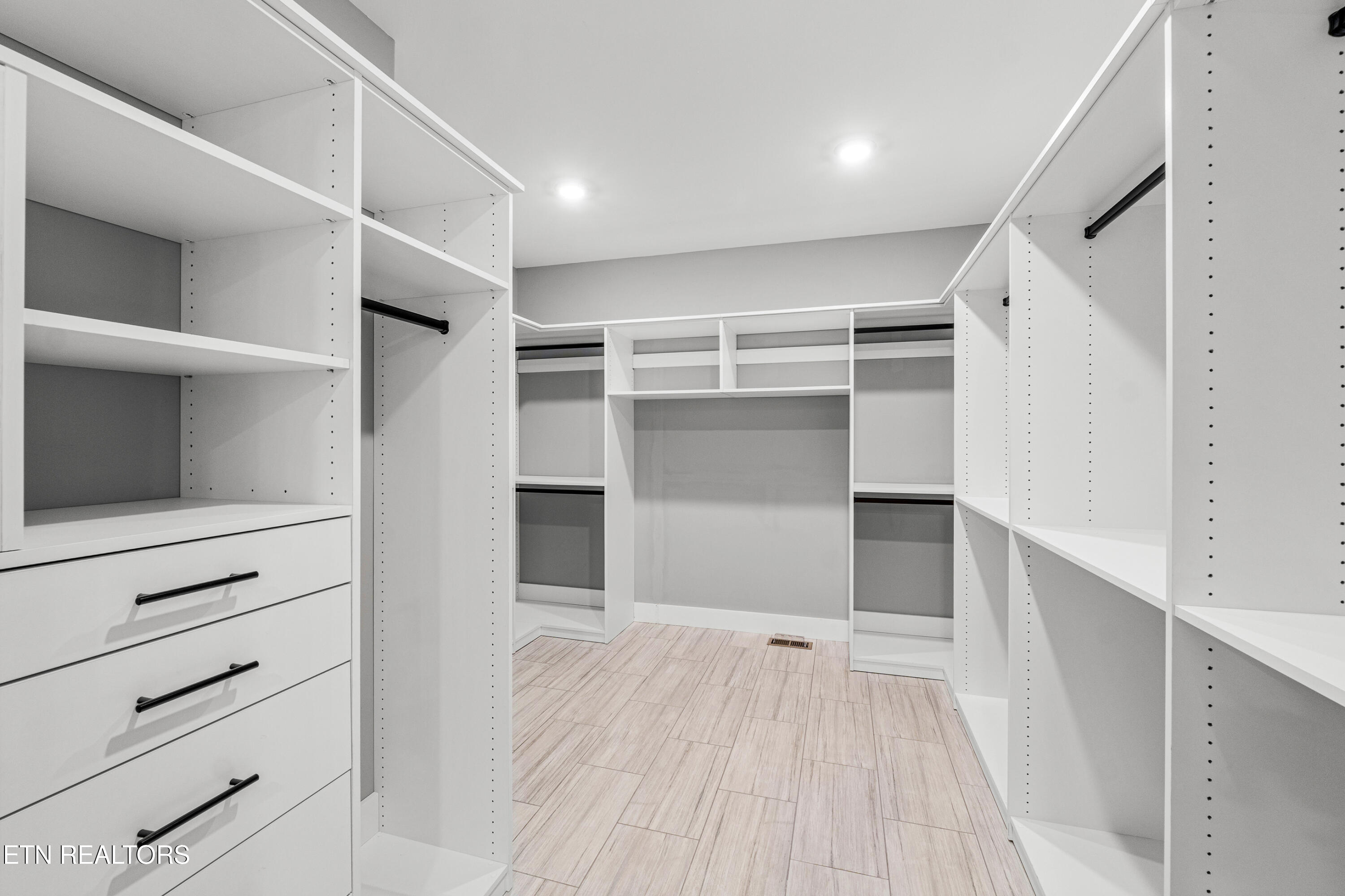 3223 Lowes Landing