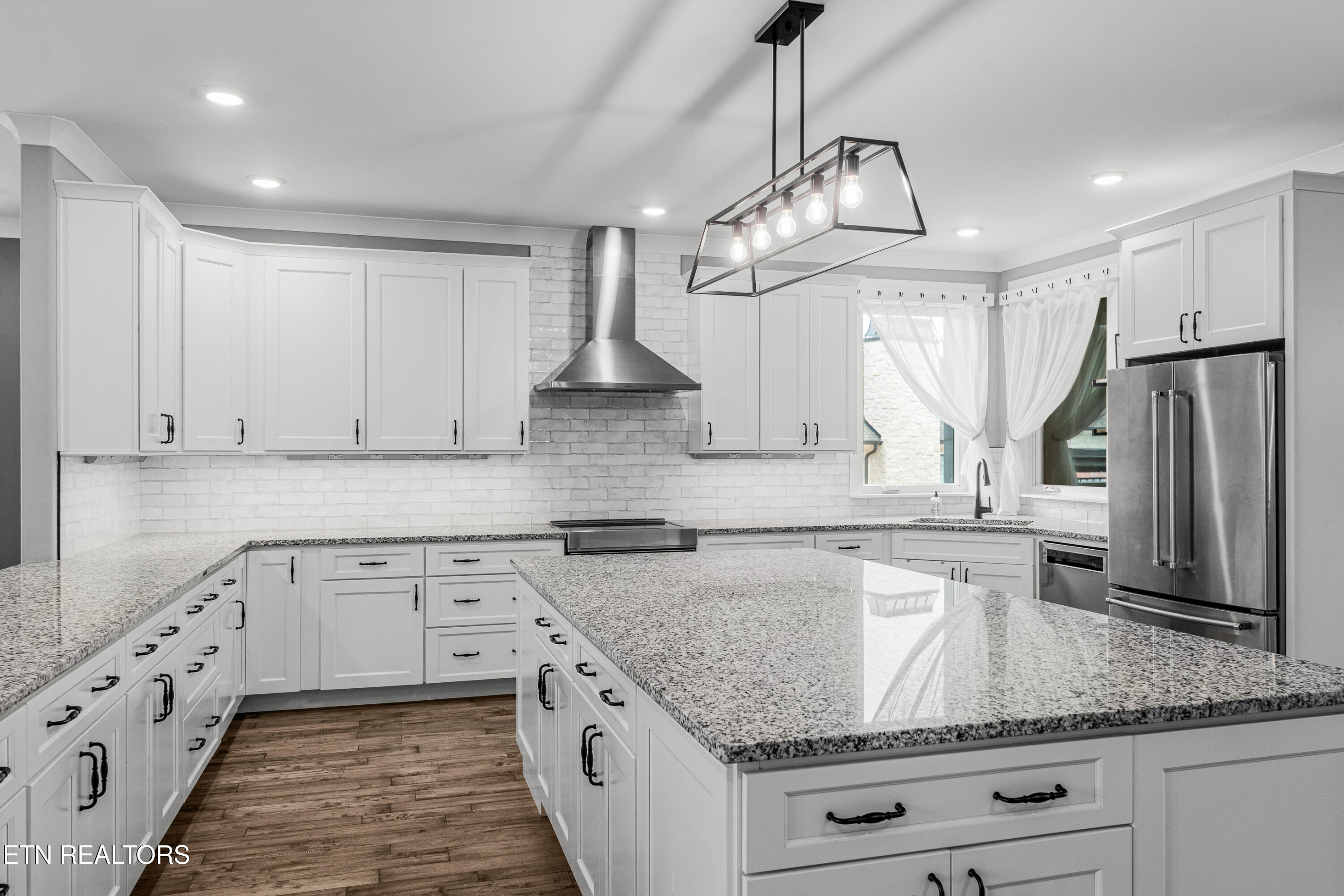 3223 Lowes Landing