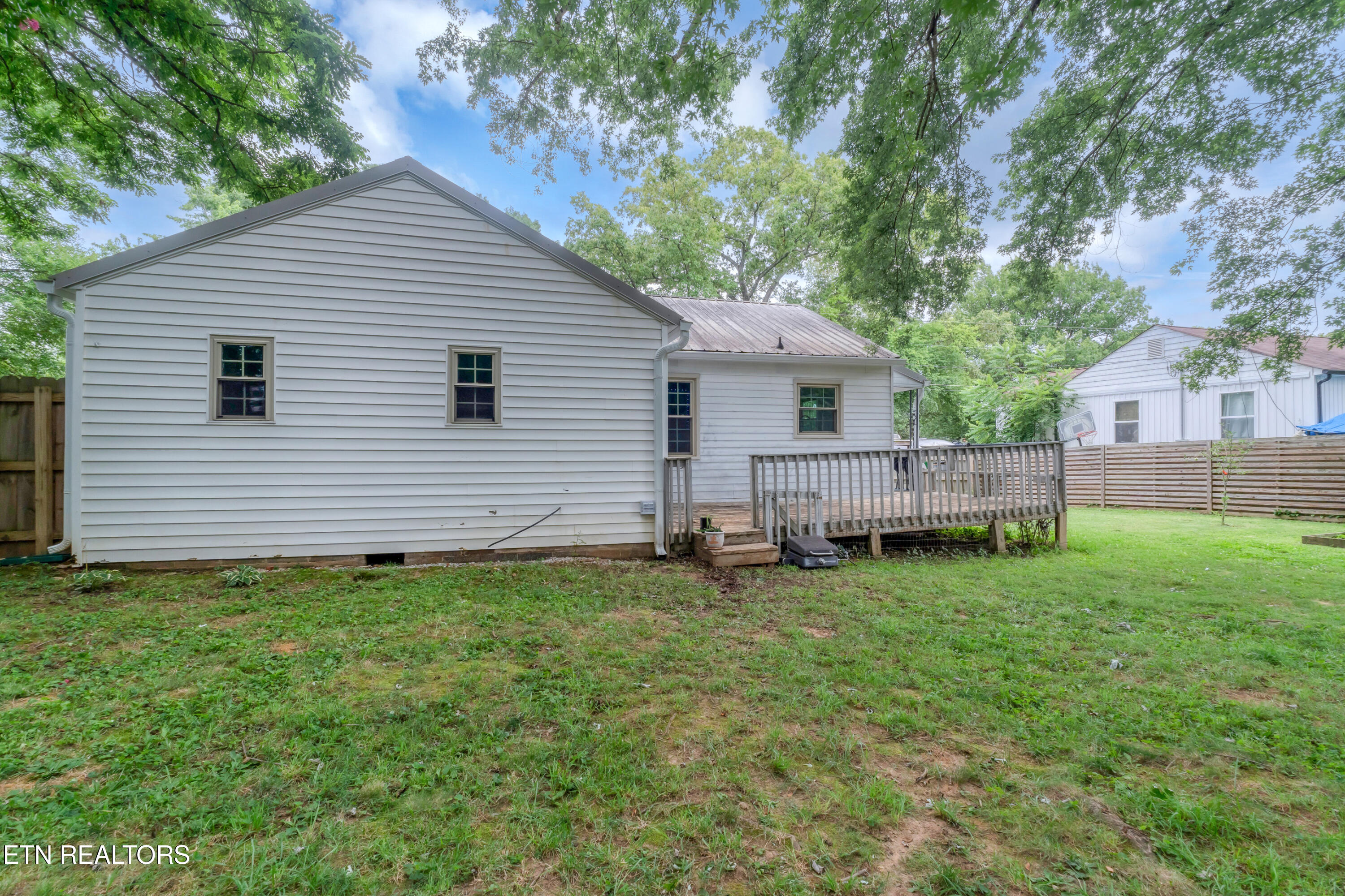1521 Cherry Drive