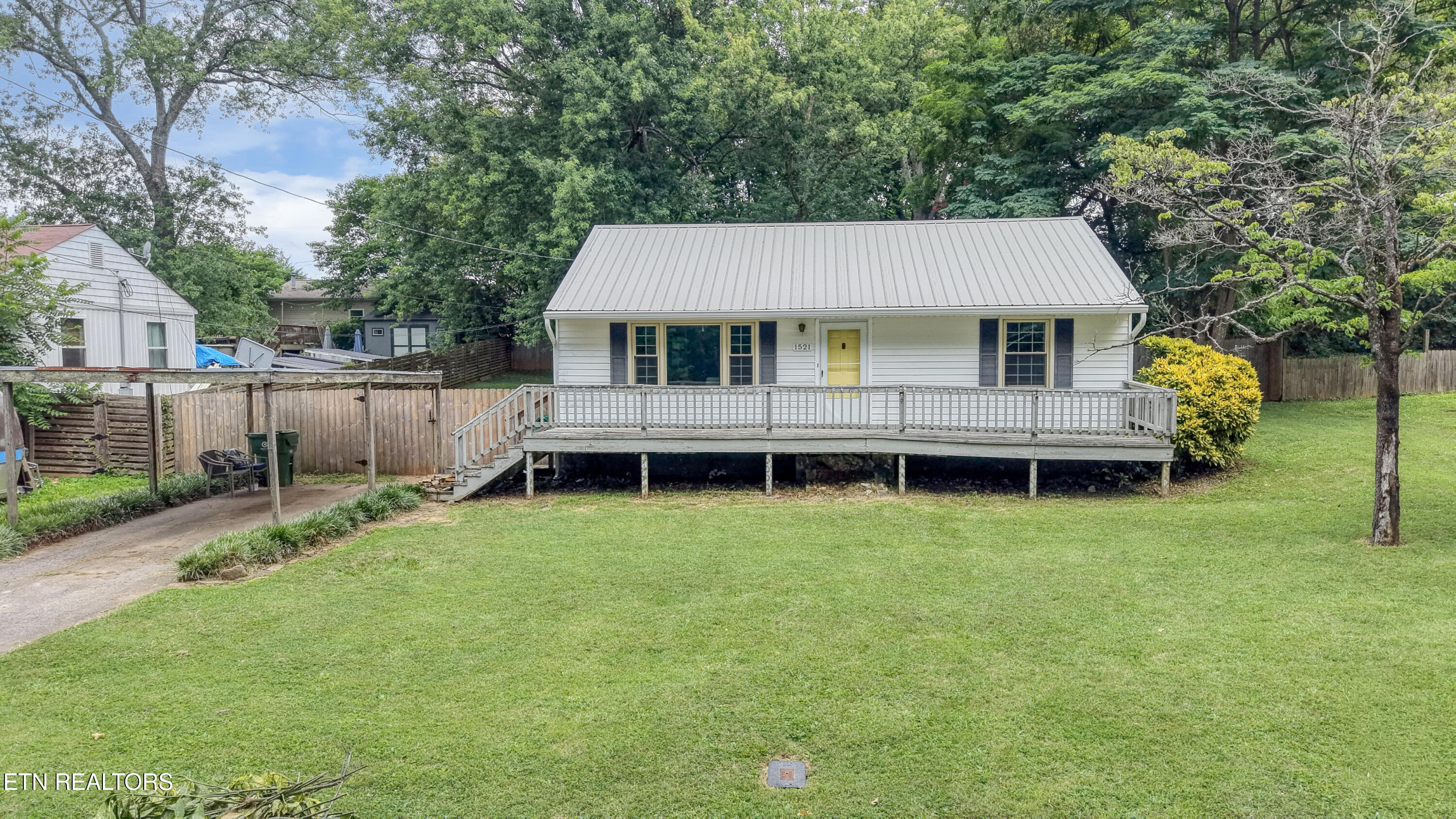 1521 Cherry Drive