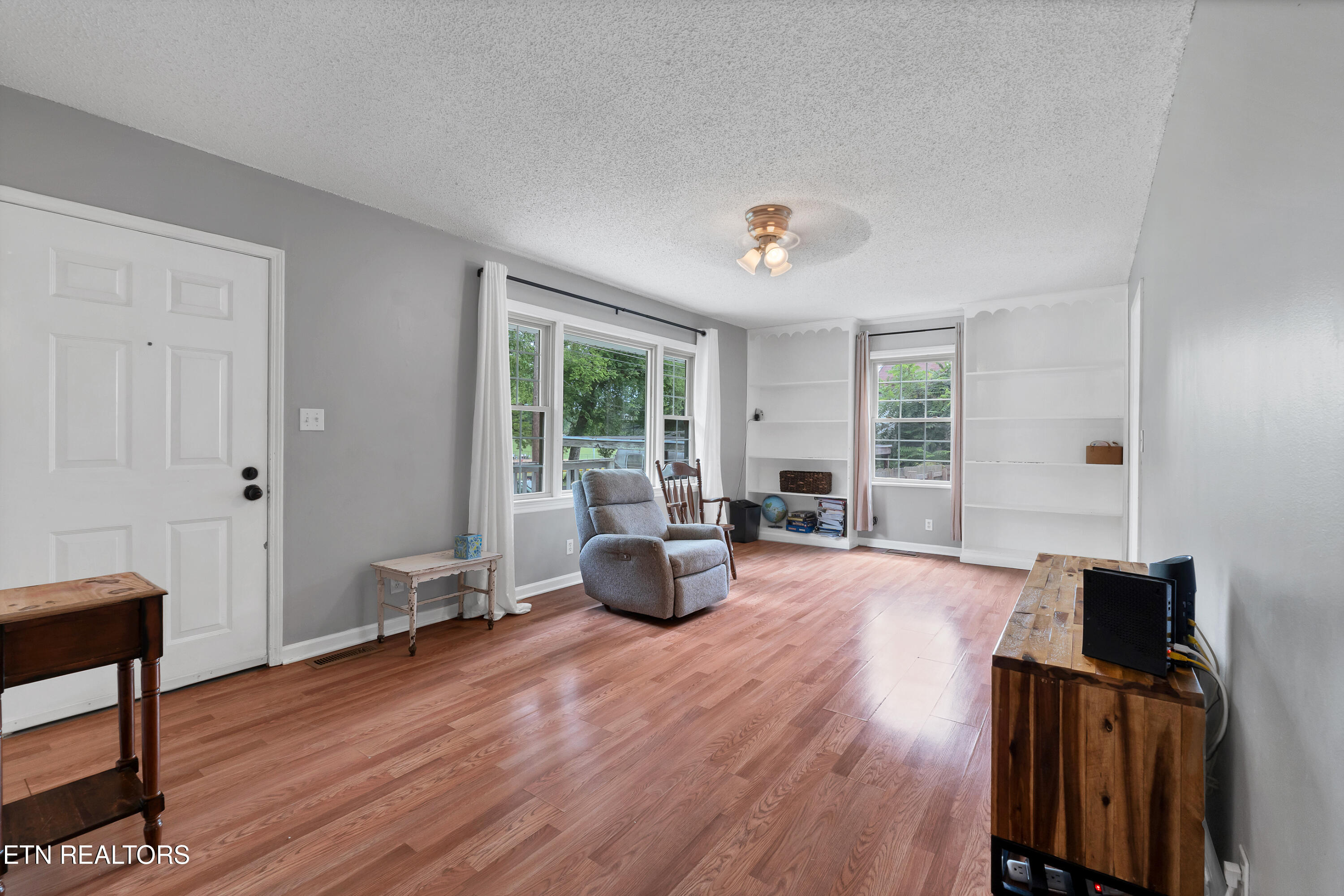 1521 Cherry Drive