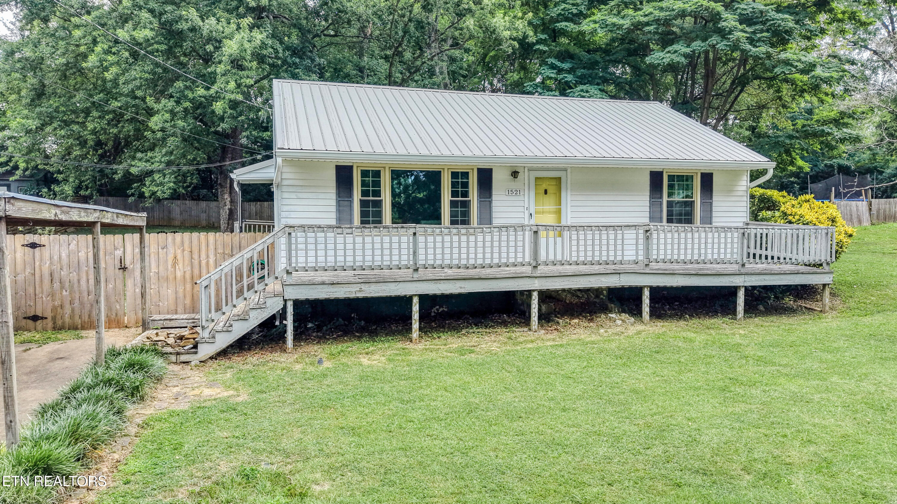 1521 Cherry Drive