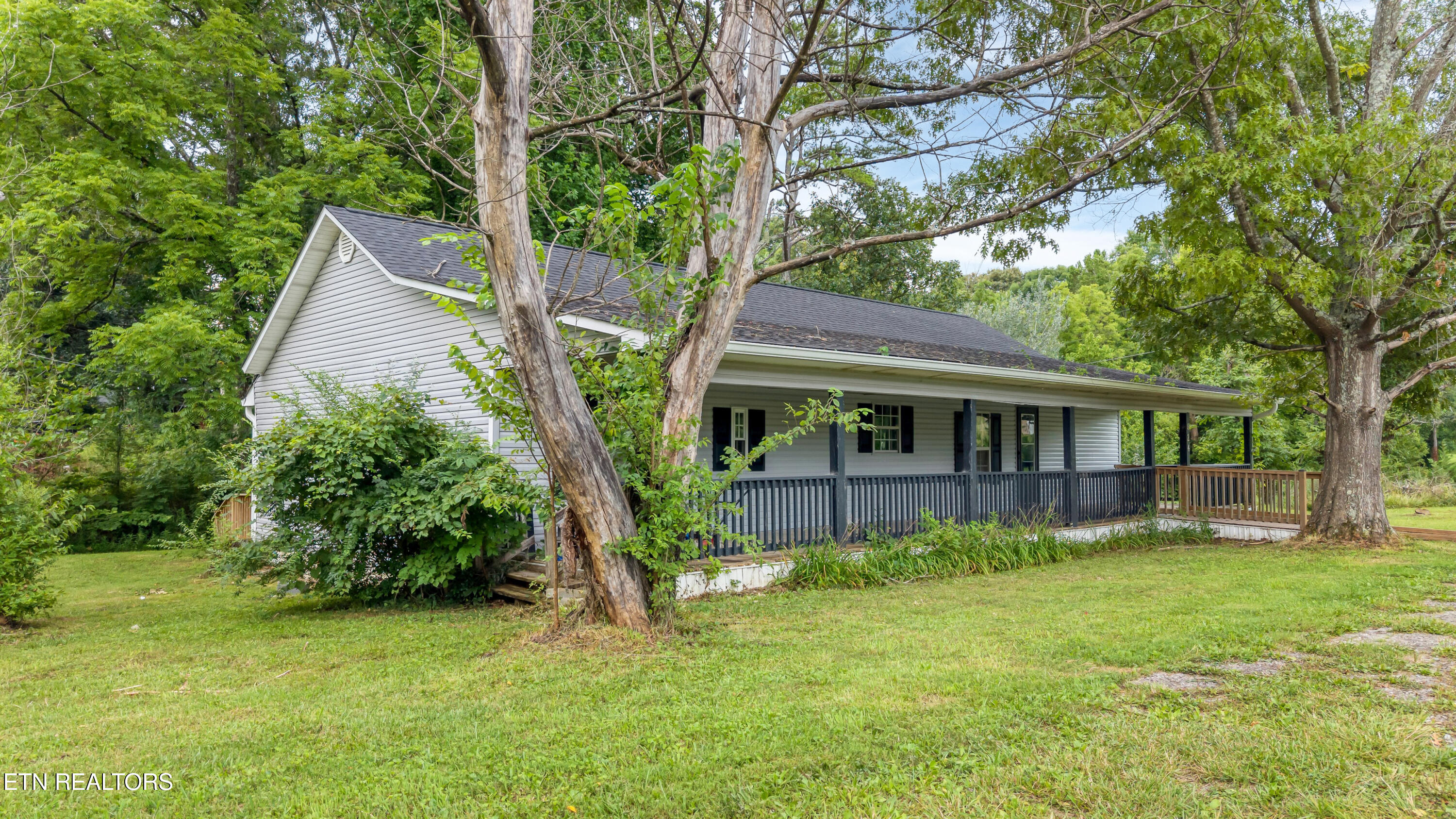 824 Edna Garland Rd