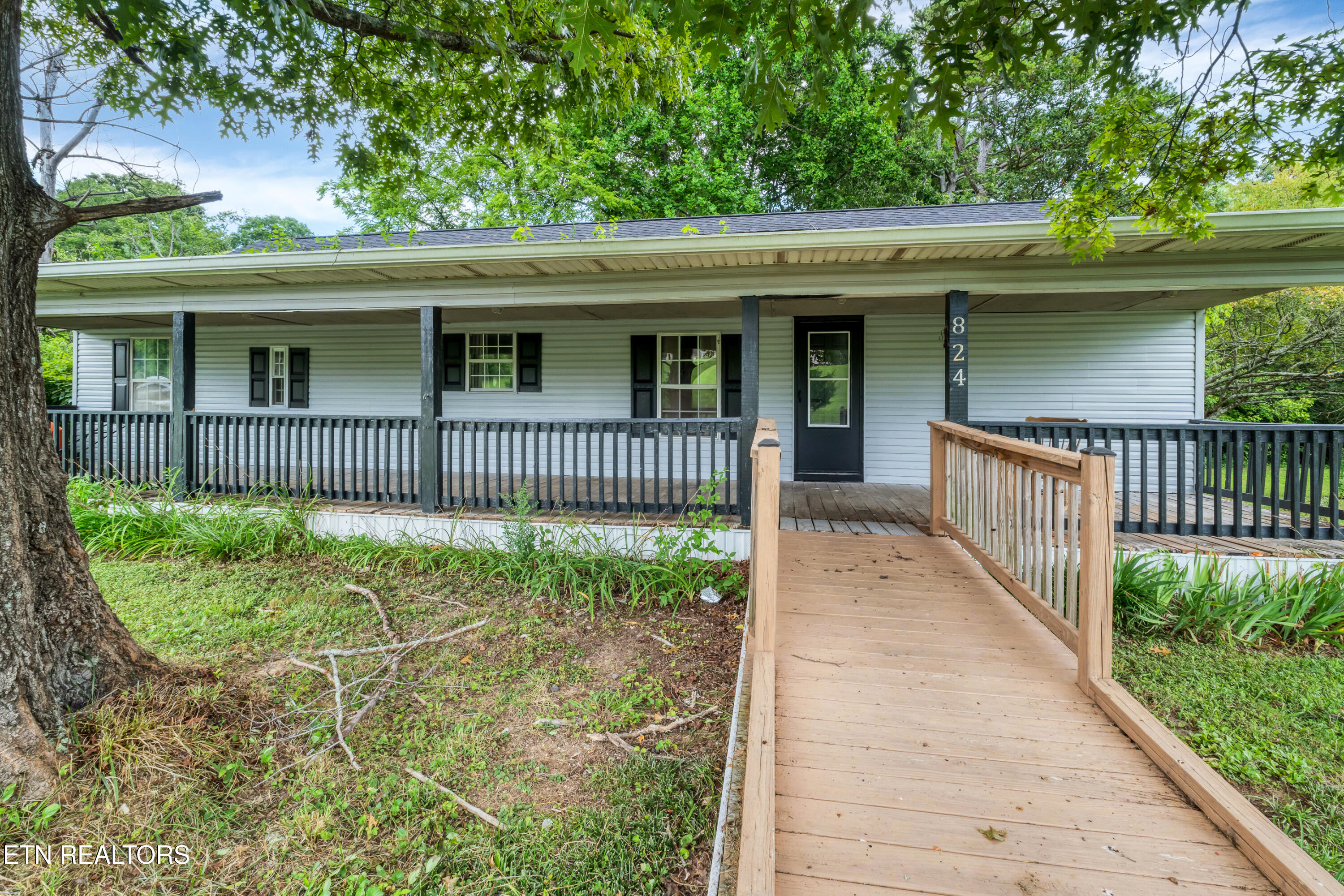 824 Edna Garland Rd