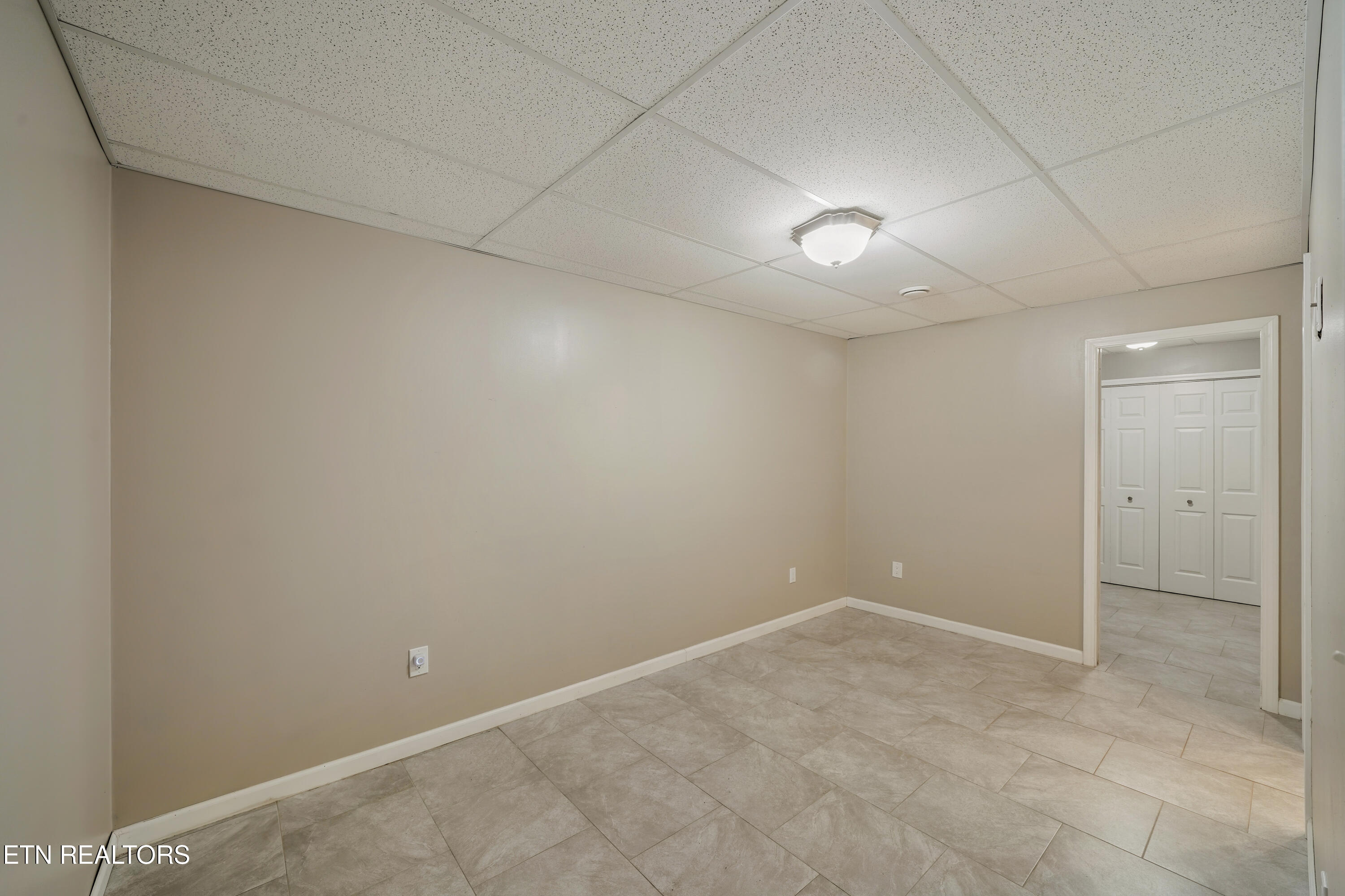 945 Frontier Circle