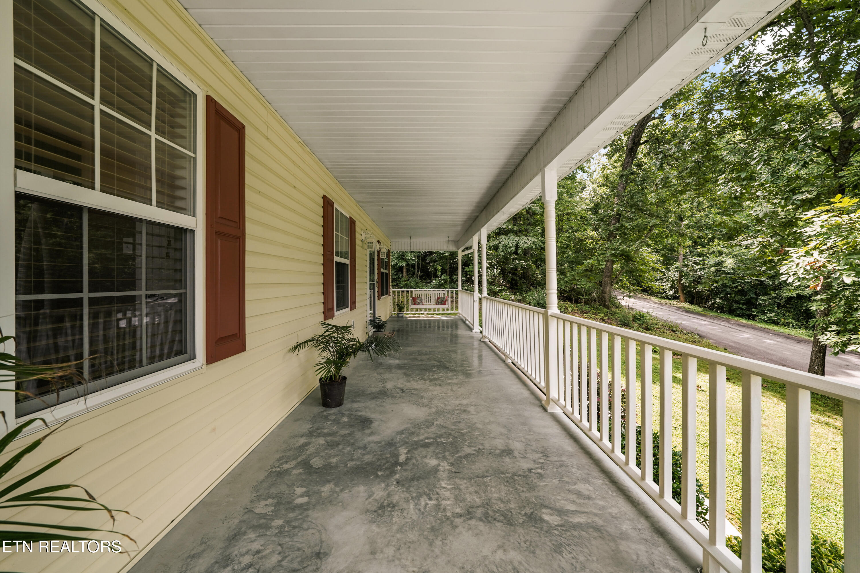 945 Frontier Circle