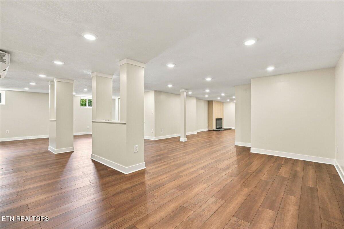 220 Locha Poka Drive
