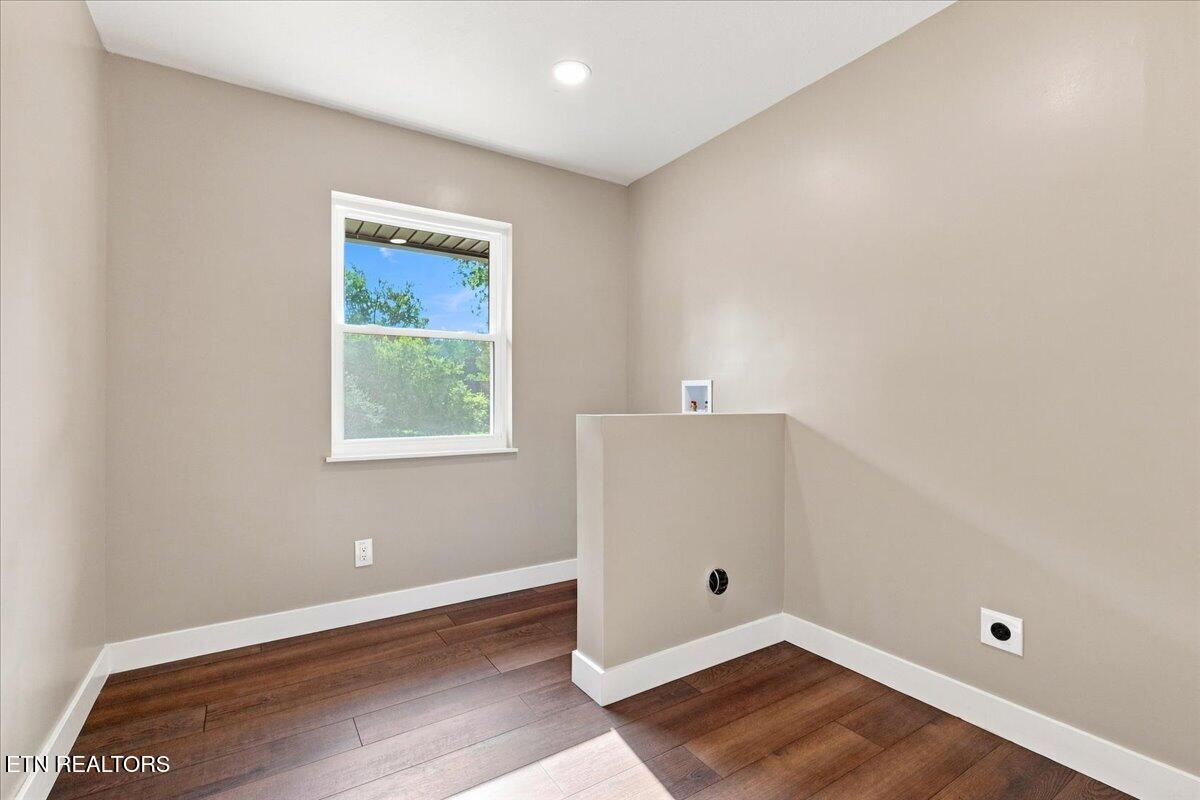 220 Locha Poka Drive