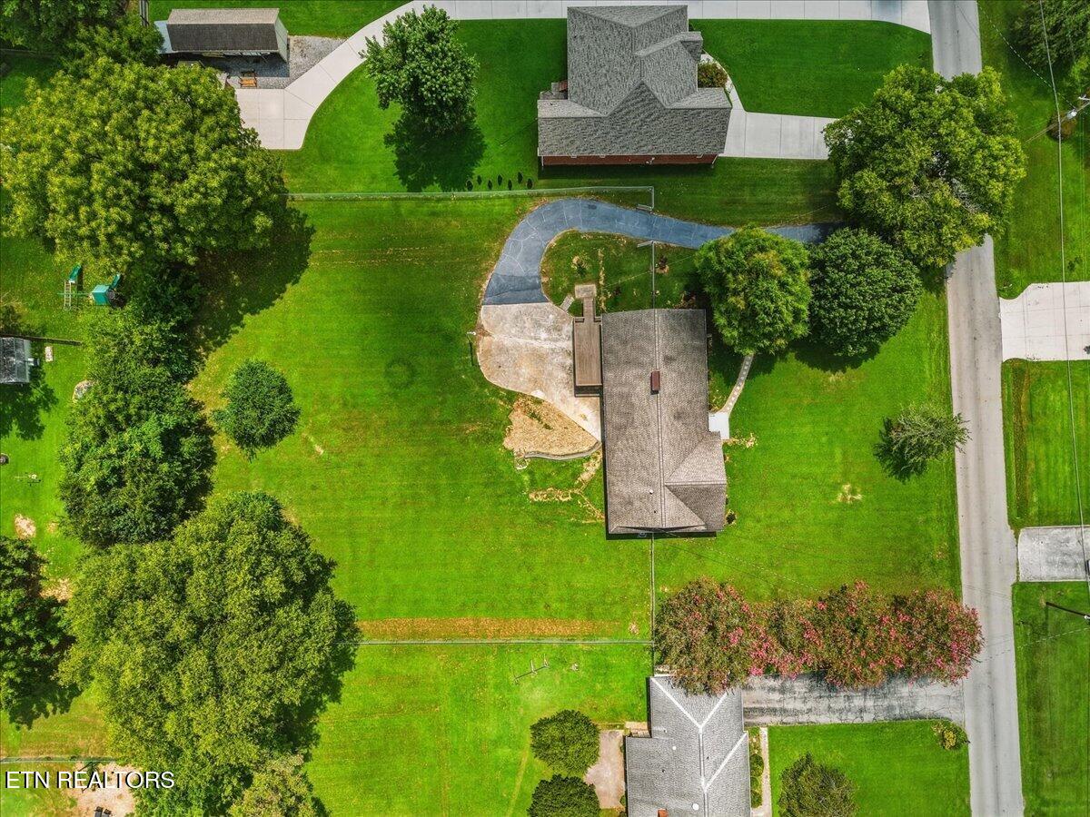 220 Locha Poka Drive