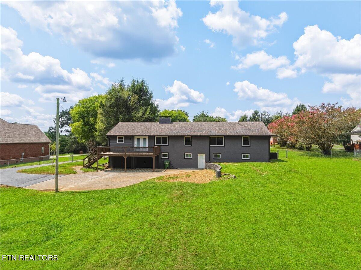 220 Locha Poka Drive
