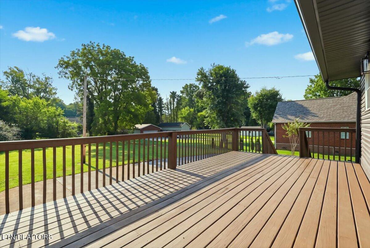 220 Locha Poka Drive