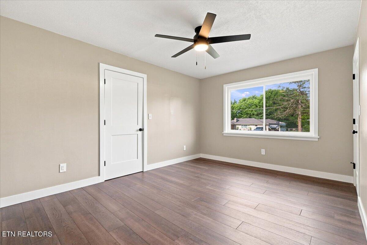 220 Locha Poka Drive