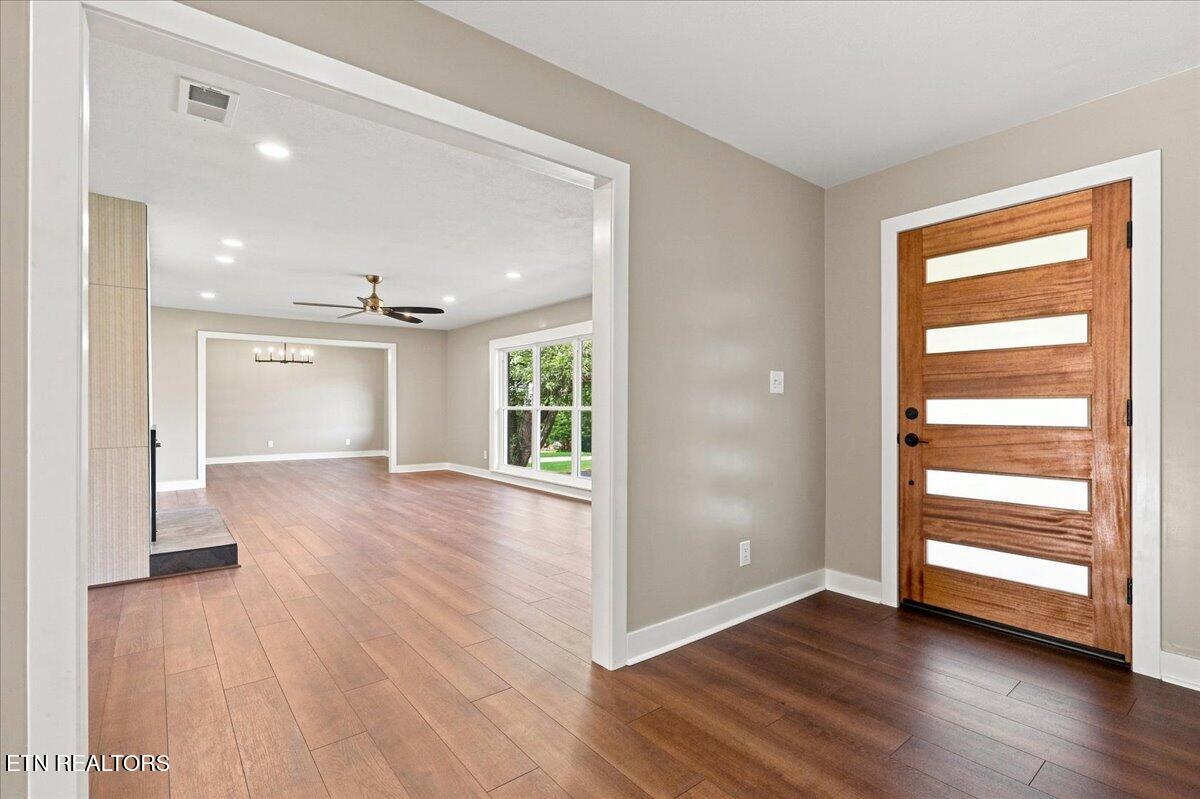 220 Locha Poka Drive