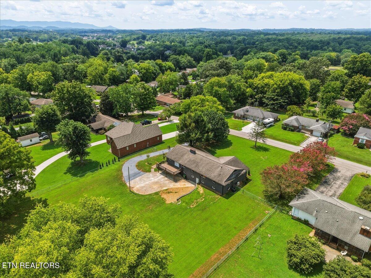 220 Locha Poka Drive