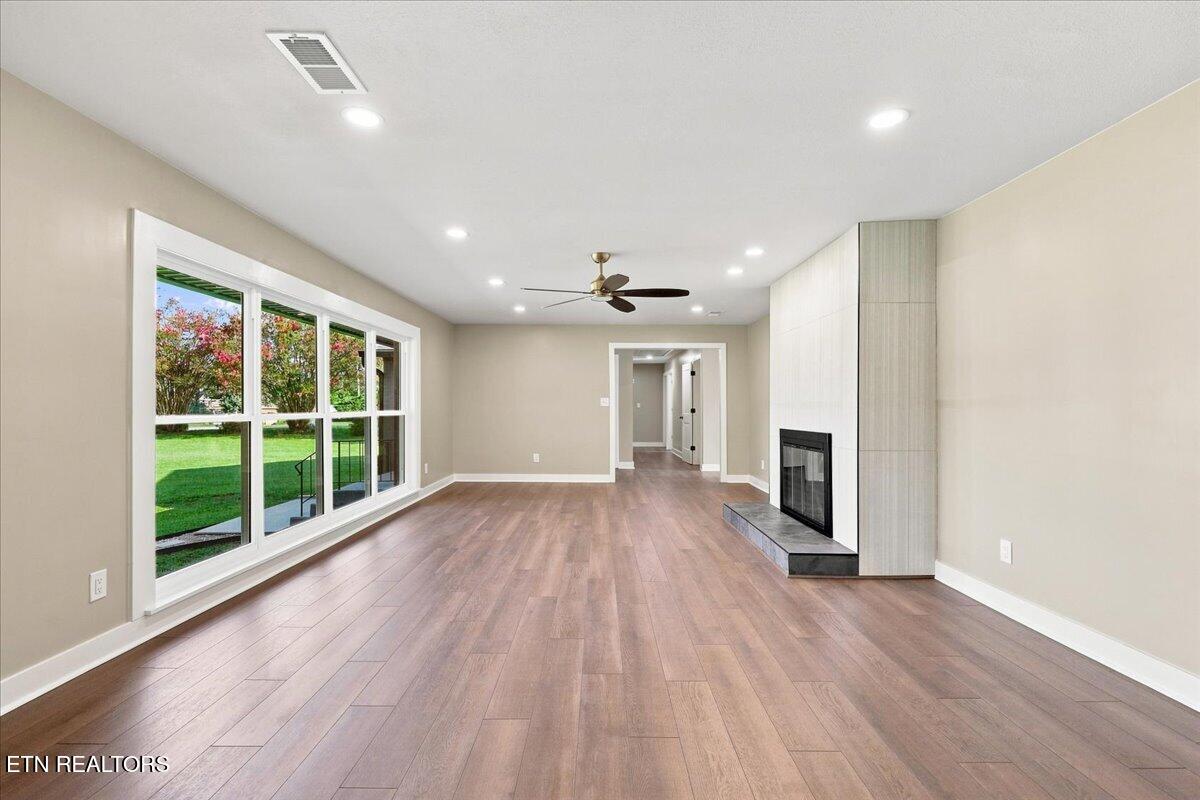 220 Locha Poka Drive