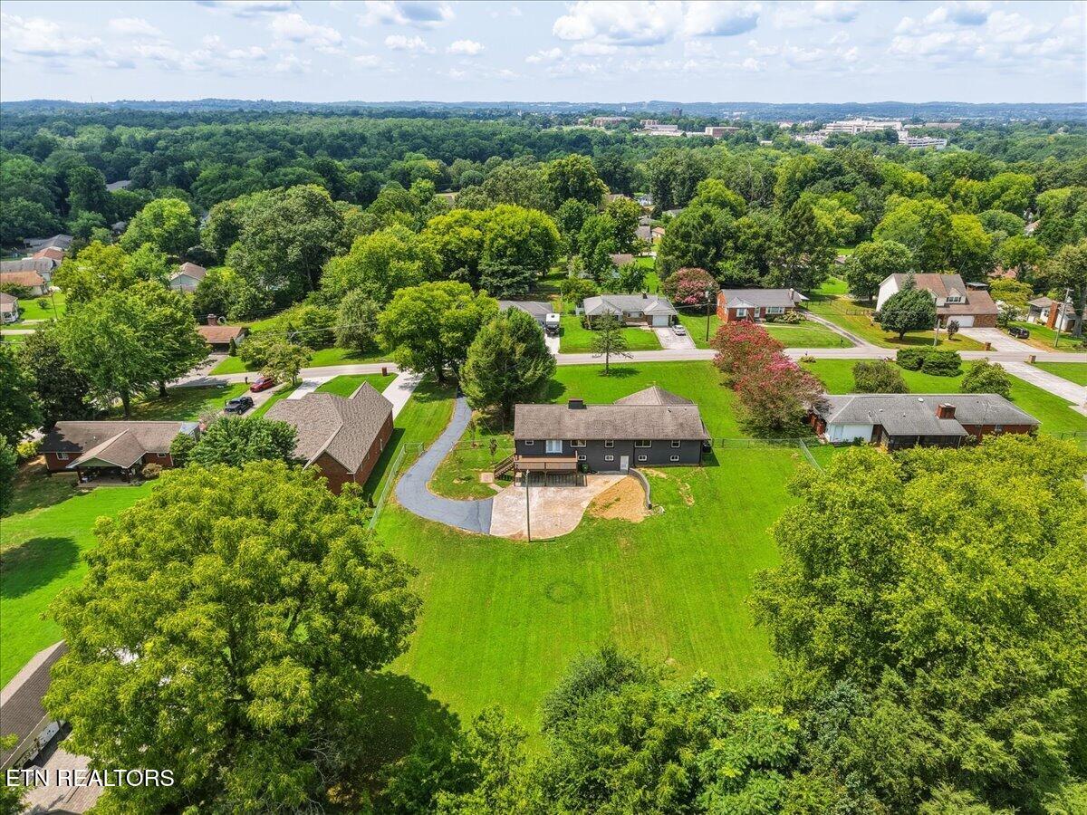 220 Locha Poka Drive
