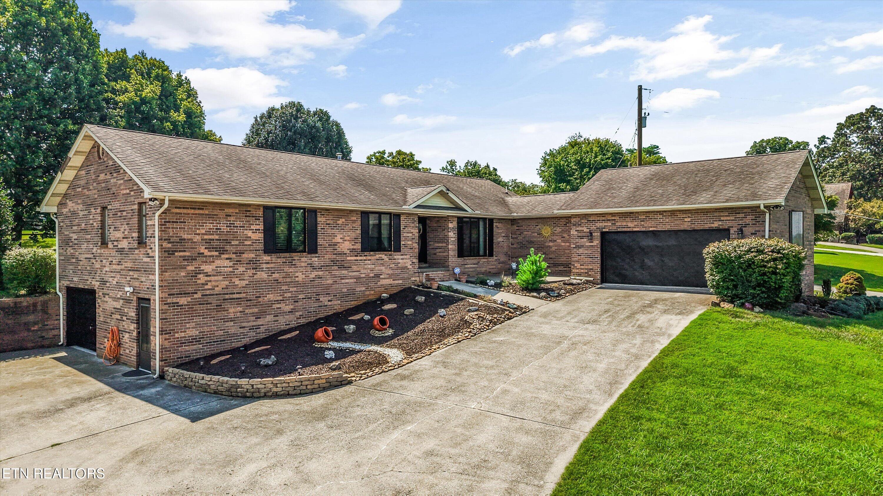 2112 Carpenters Grade Rd