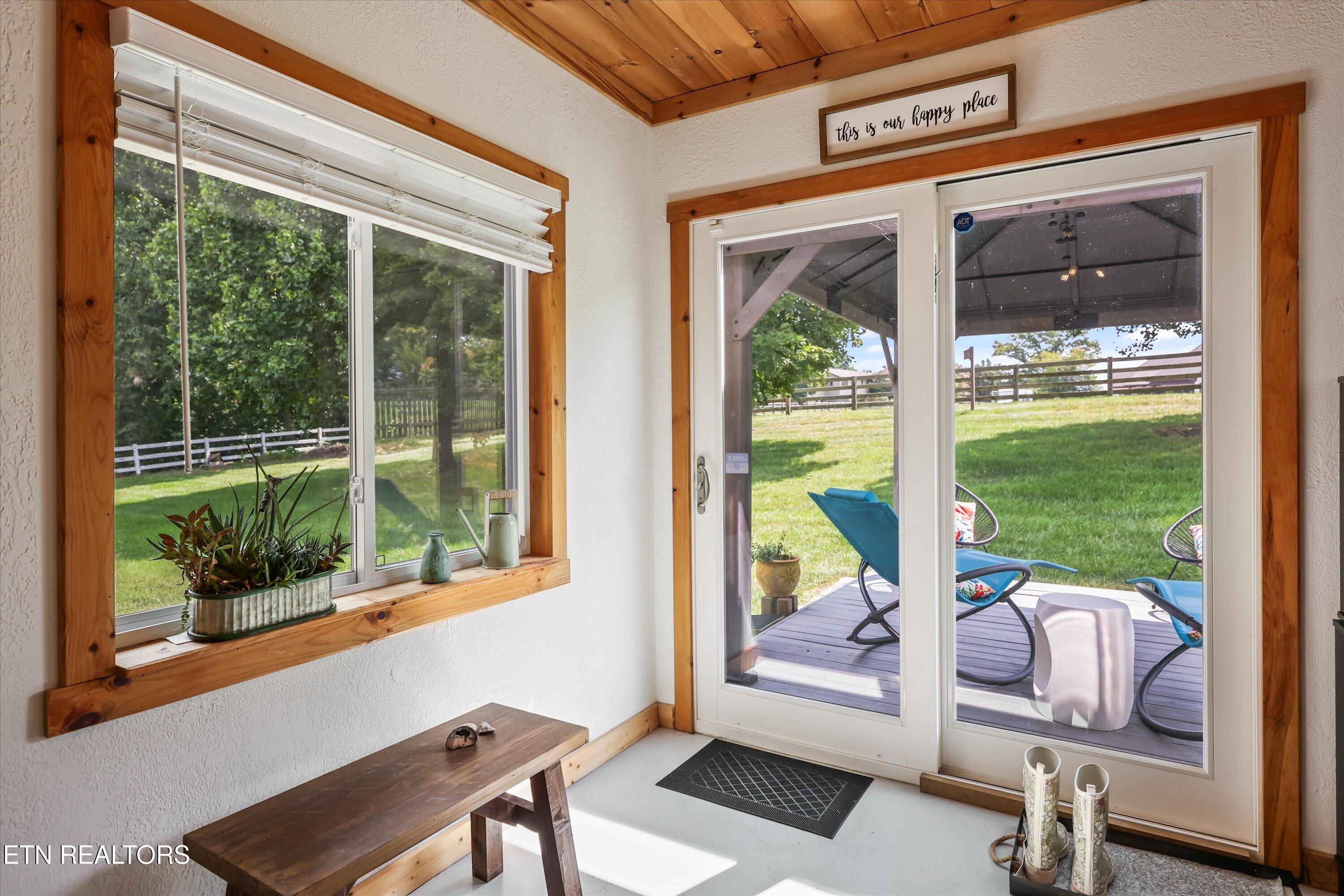 2112 Carpenters Grade Rd