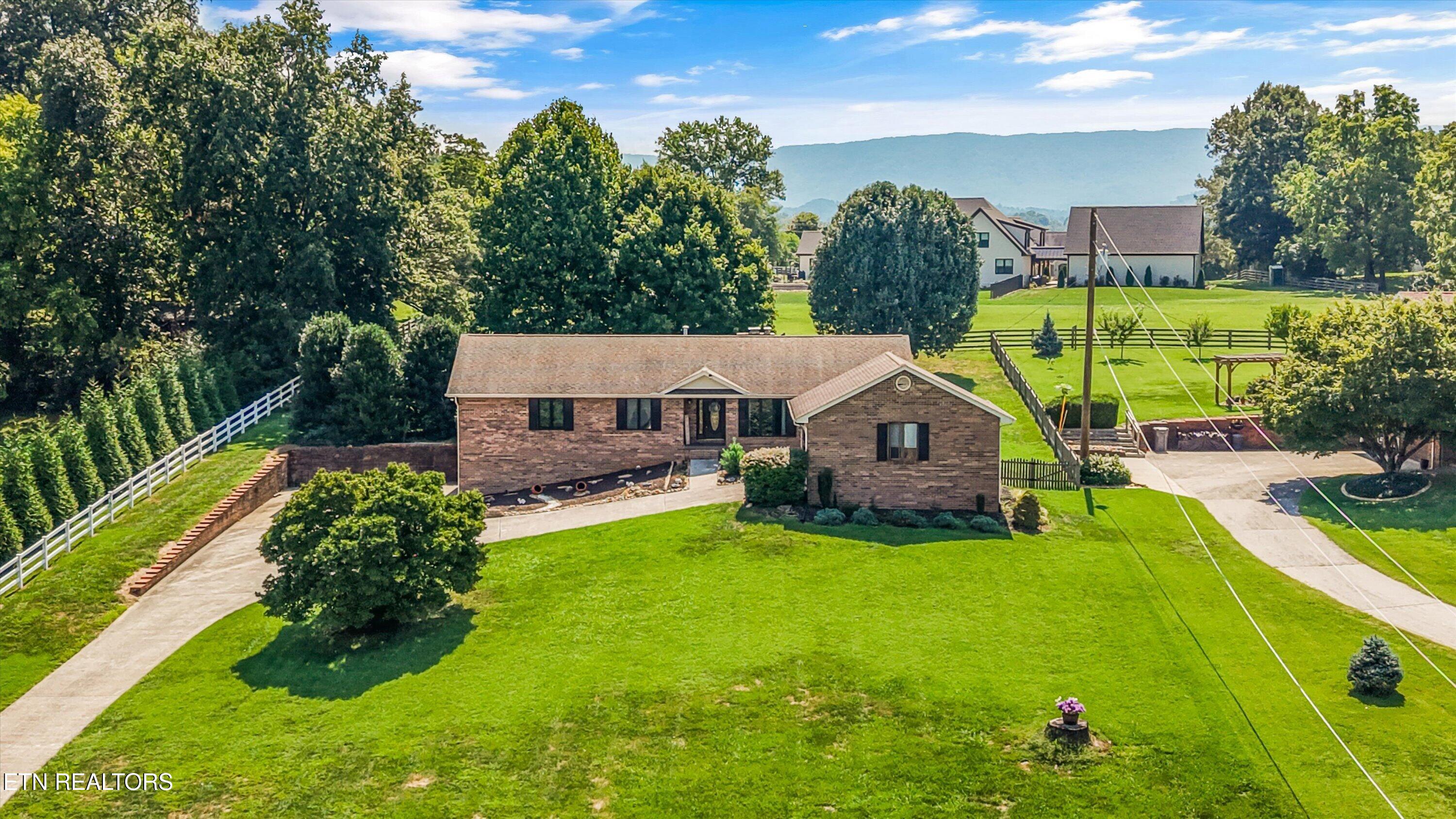 2112 Carpenters Grade Rd