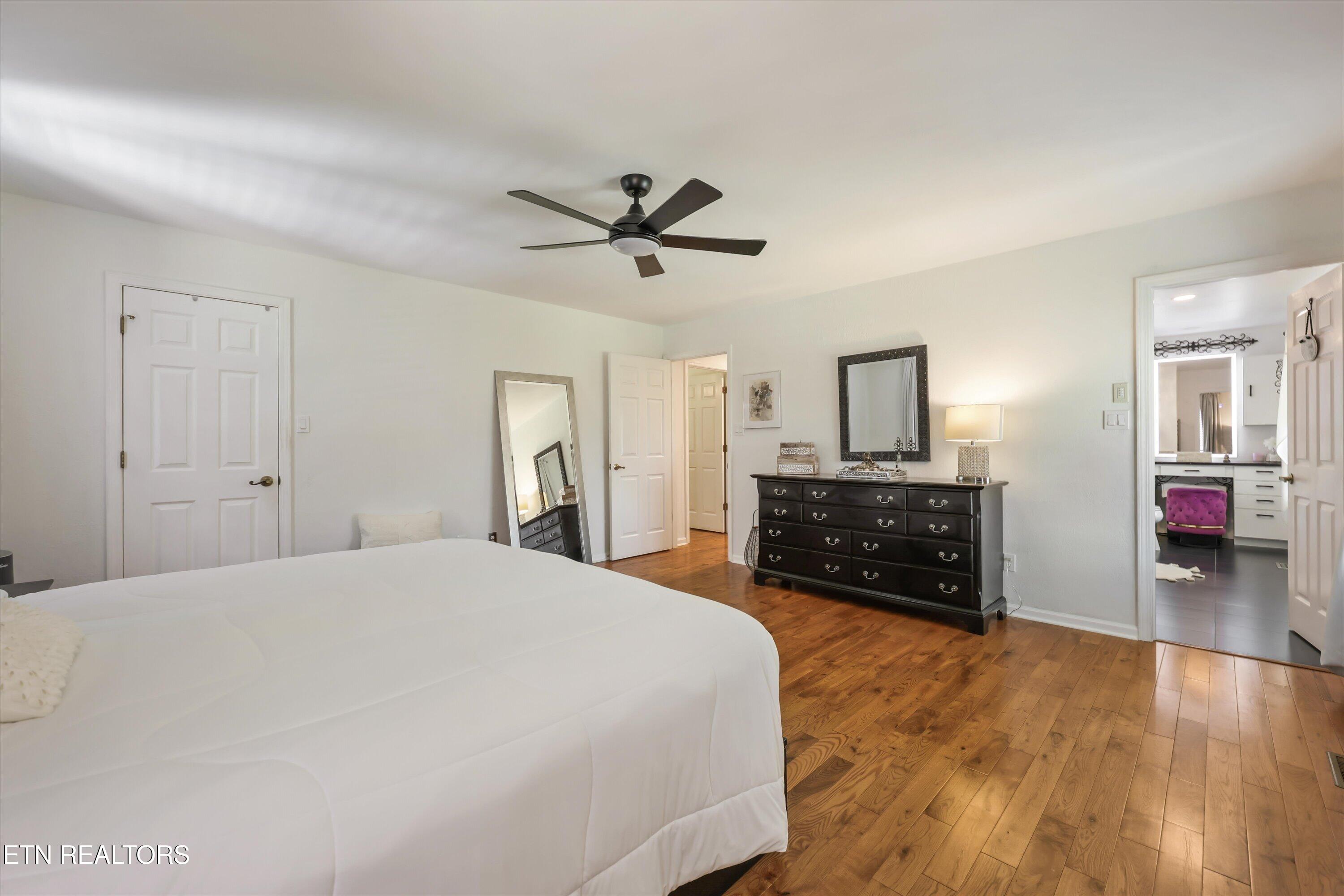 2112 Carpenters Grade Rd