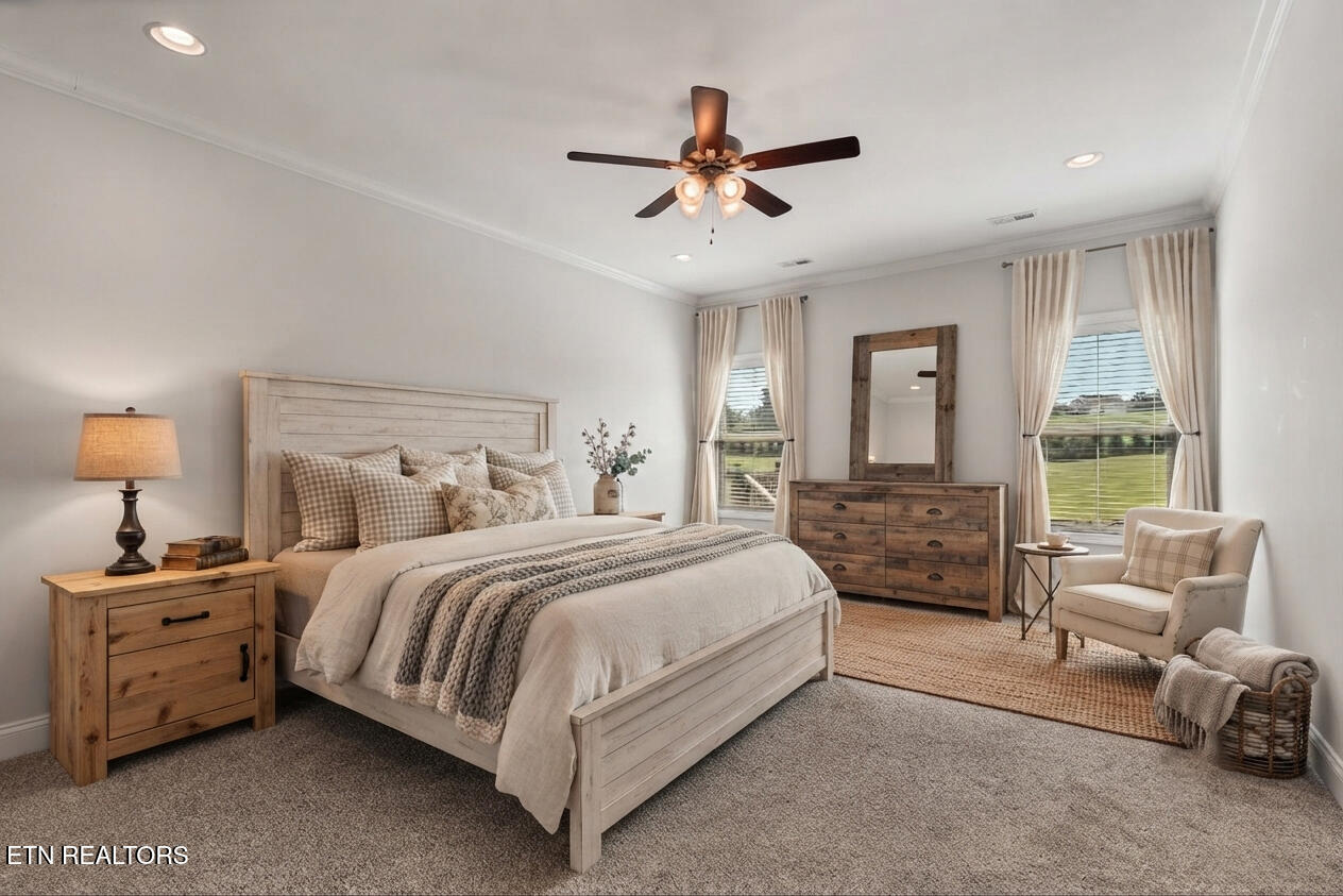 858 Dunlap Hollow Rd