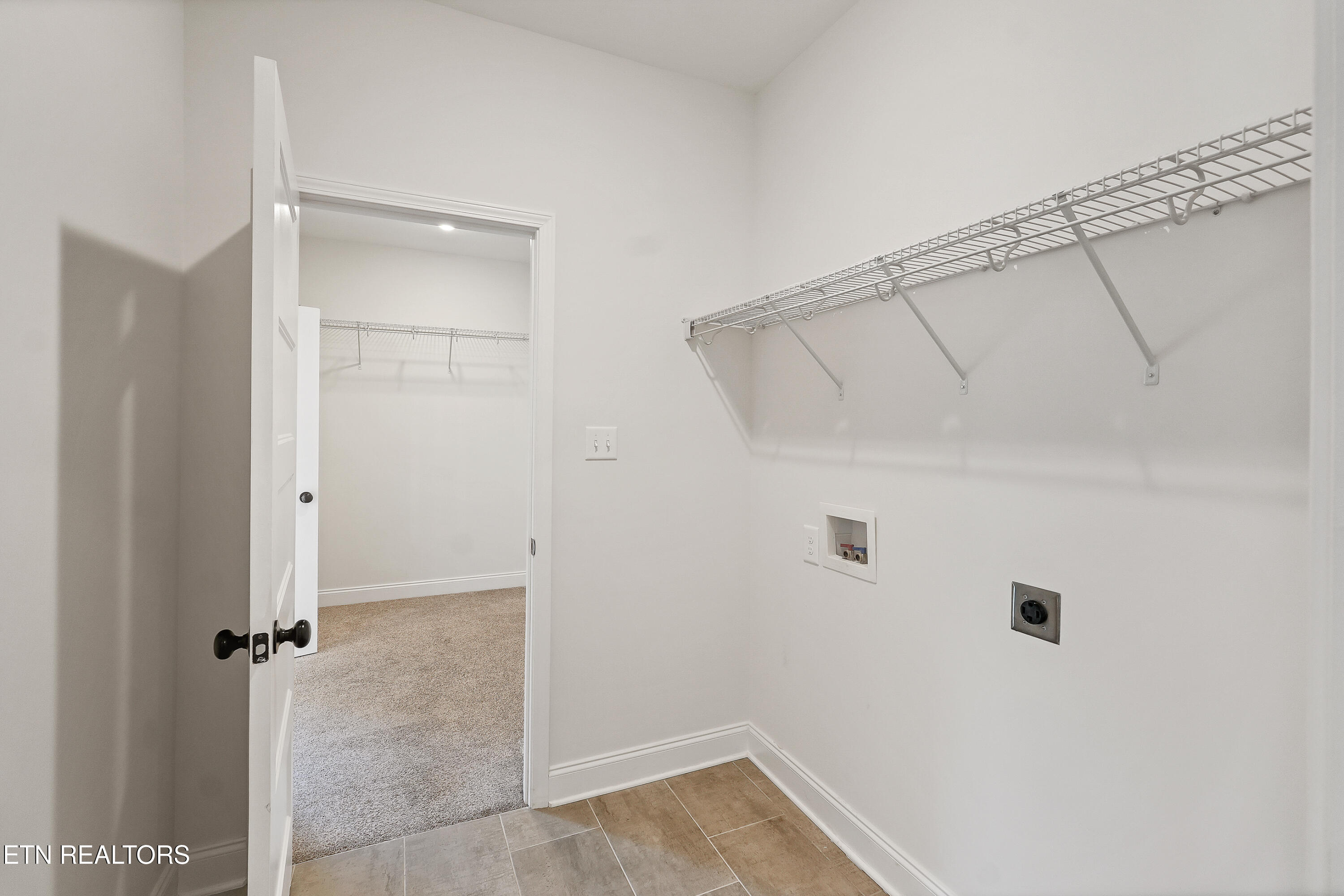 858 Dunlap Hollow Rd