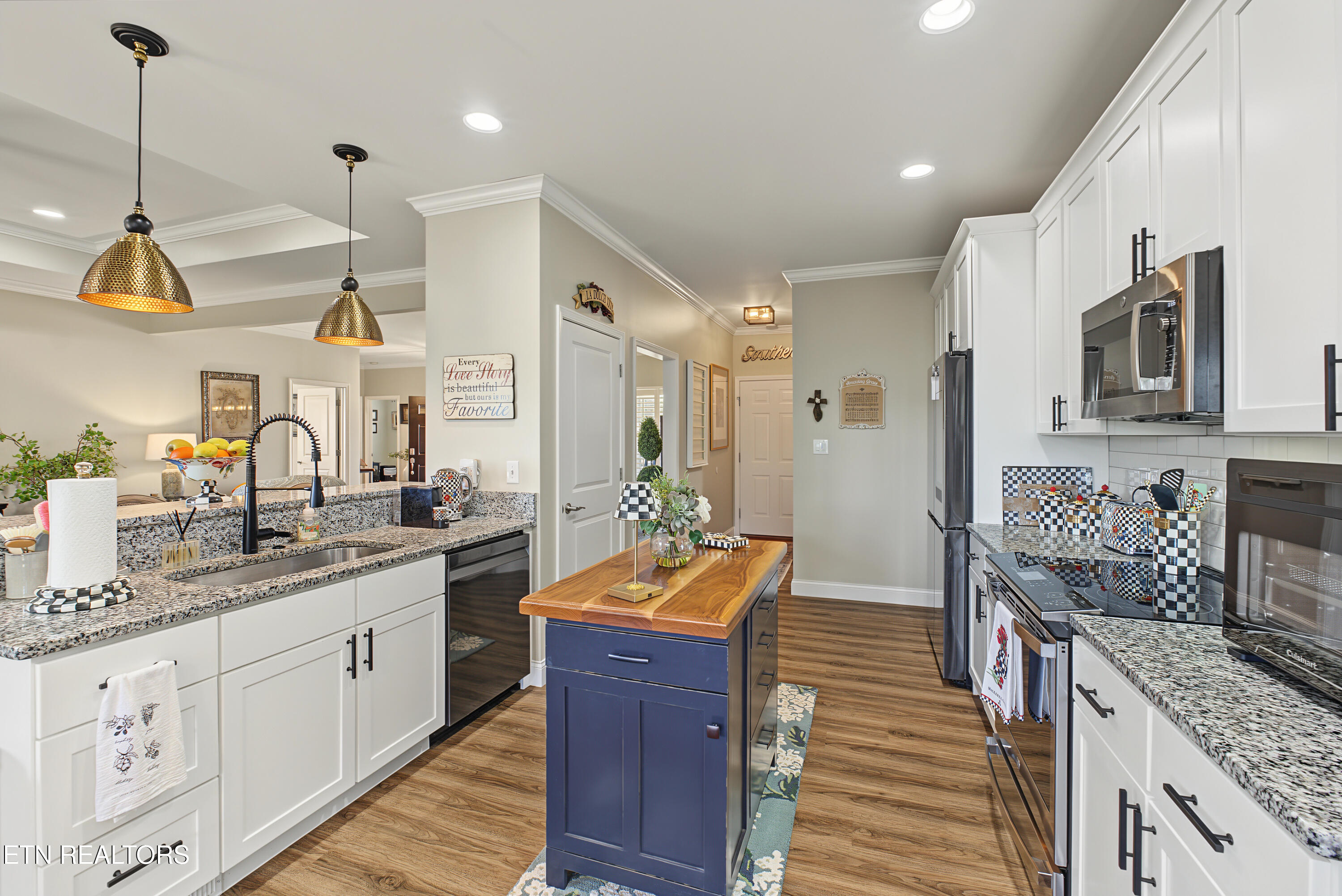 5004 Candlewood Court