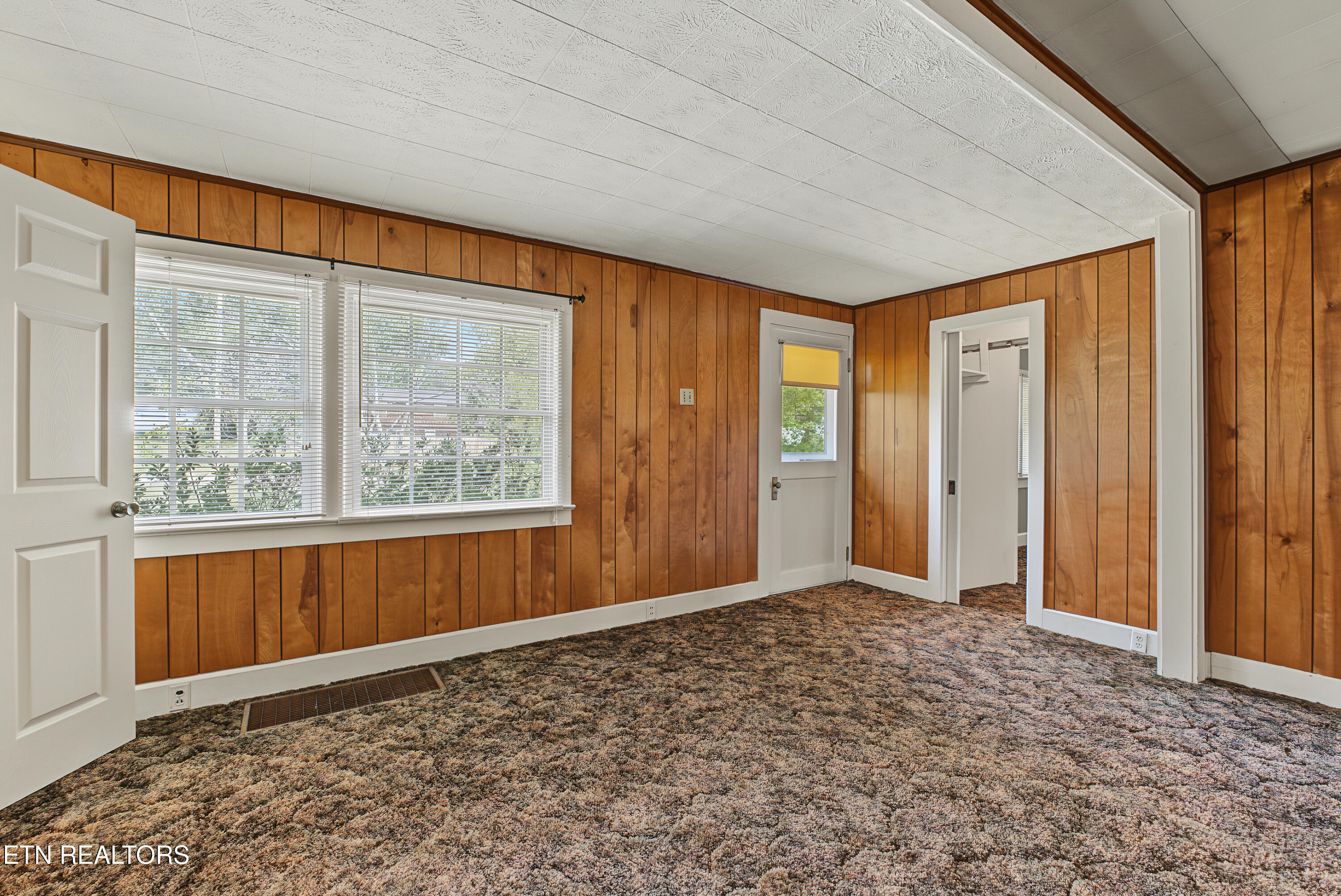 2330 Sevierville Rd