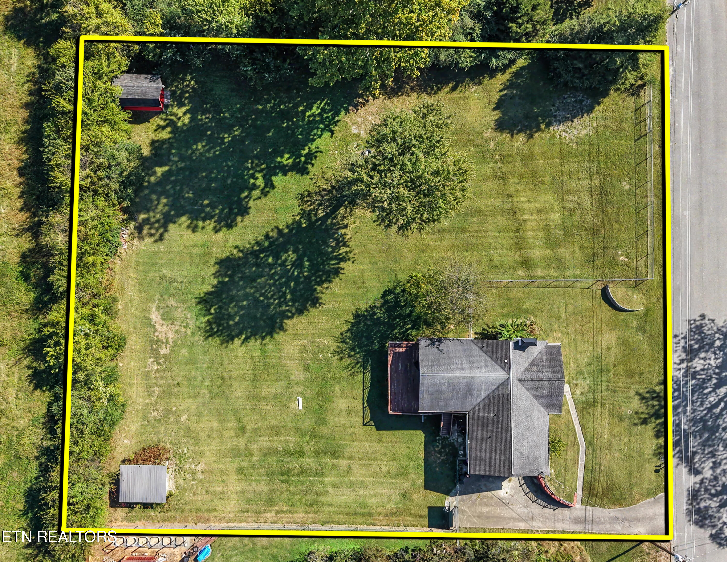 6909 Heatherbrook Drive