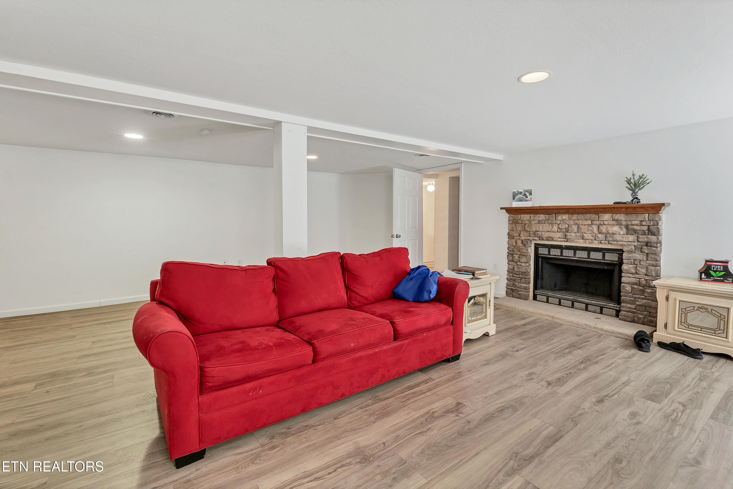 300 Lindy Drive