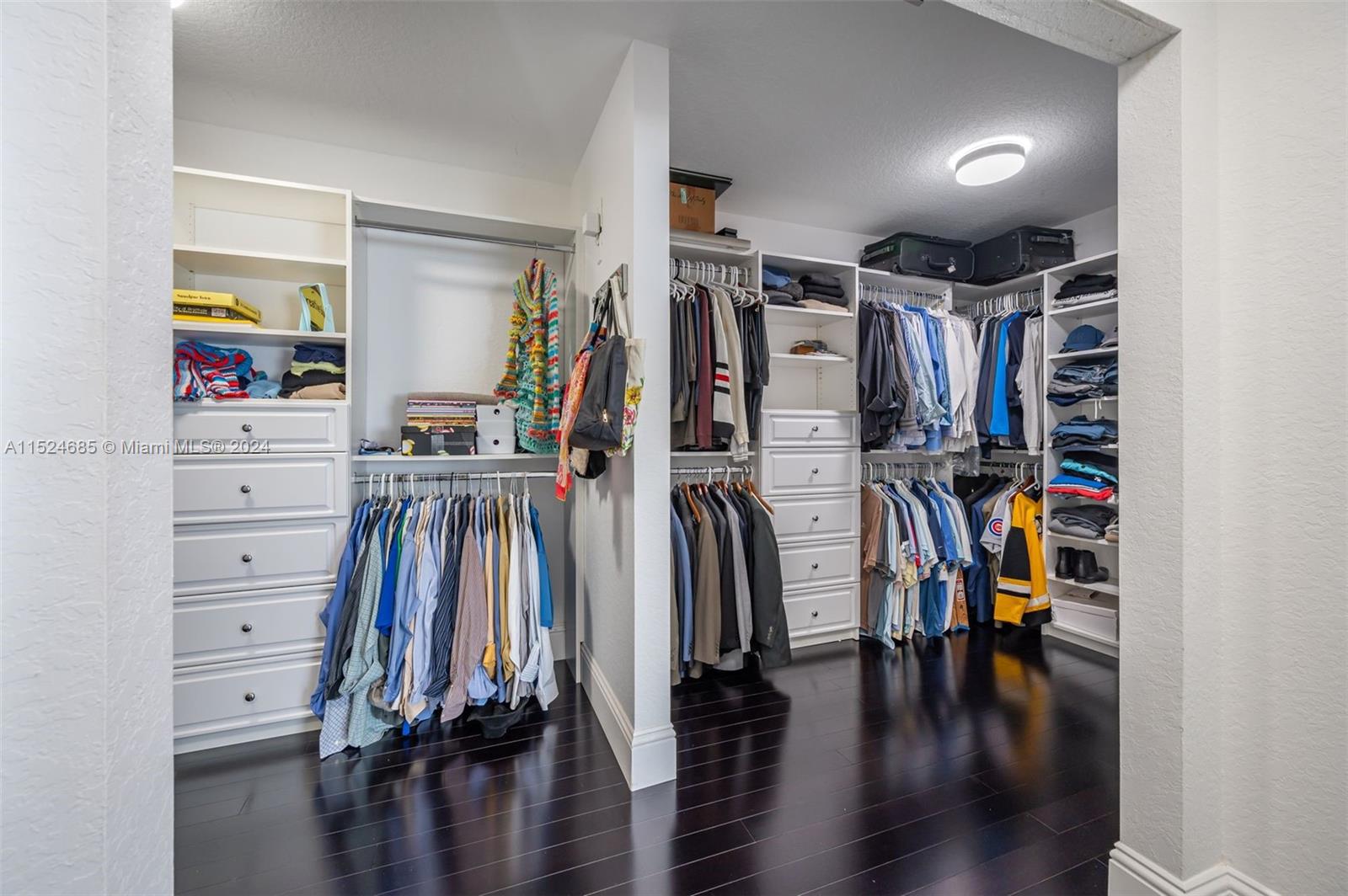 1646 Victoria Pointe Ln