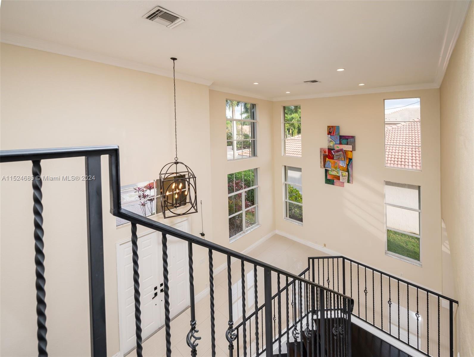 1646 Victoria Pointe Ln