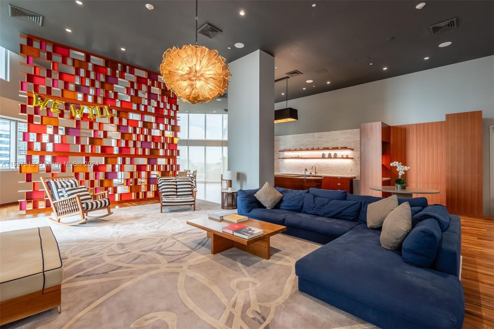 1300 Brickell Bay Dr # 4201