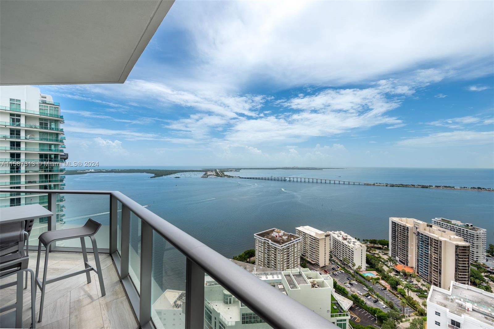 1300 Brickell Bay Dr # 4201